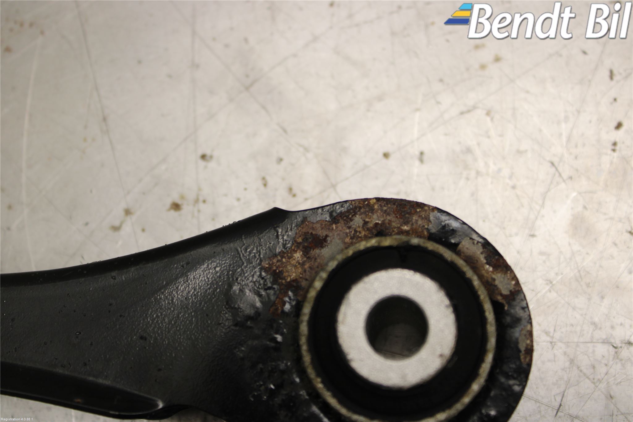 BMW 3 F30/F31/F80 12-19 Bärarm Bak Vänster