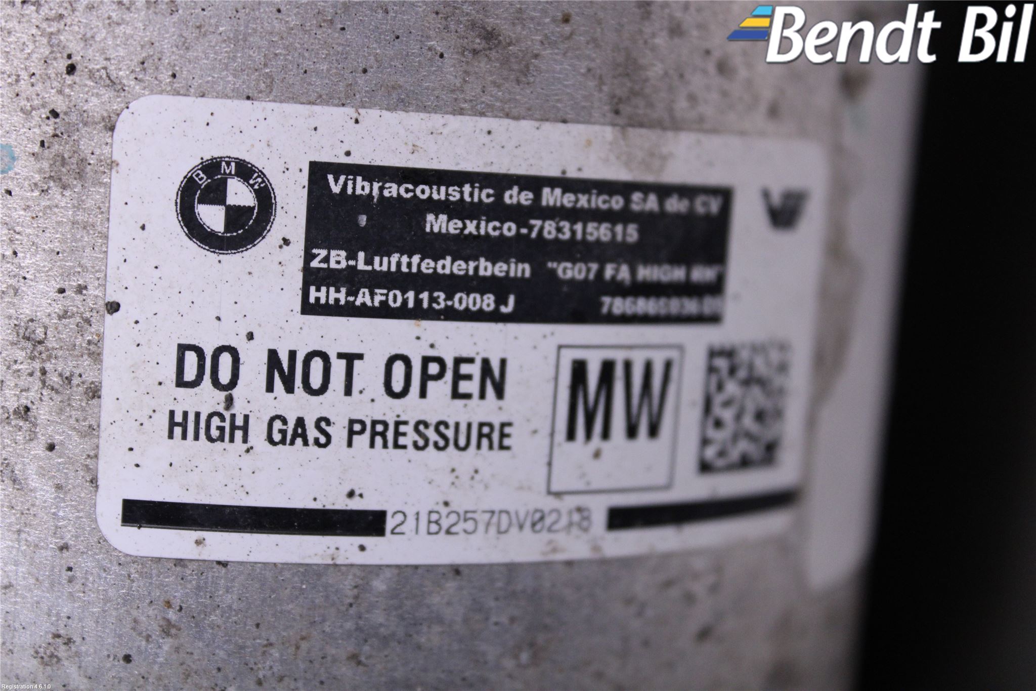 BMW X7 G07 19- Fjäderben Fram Höger