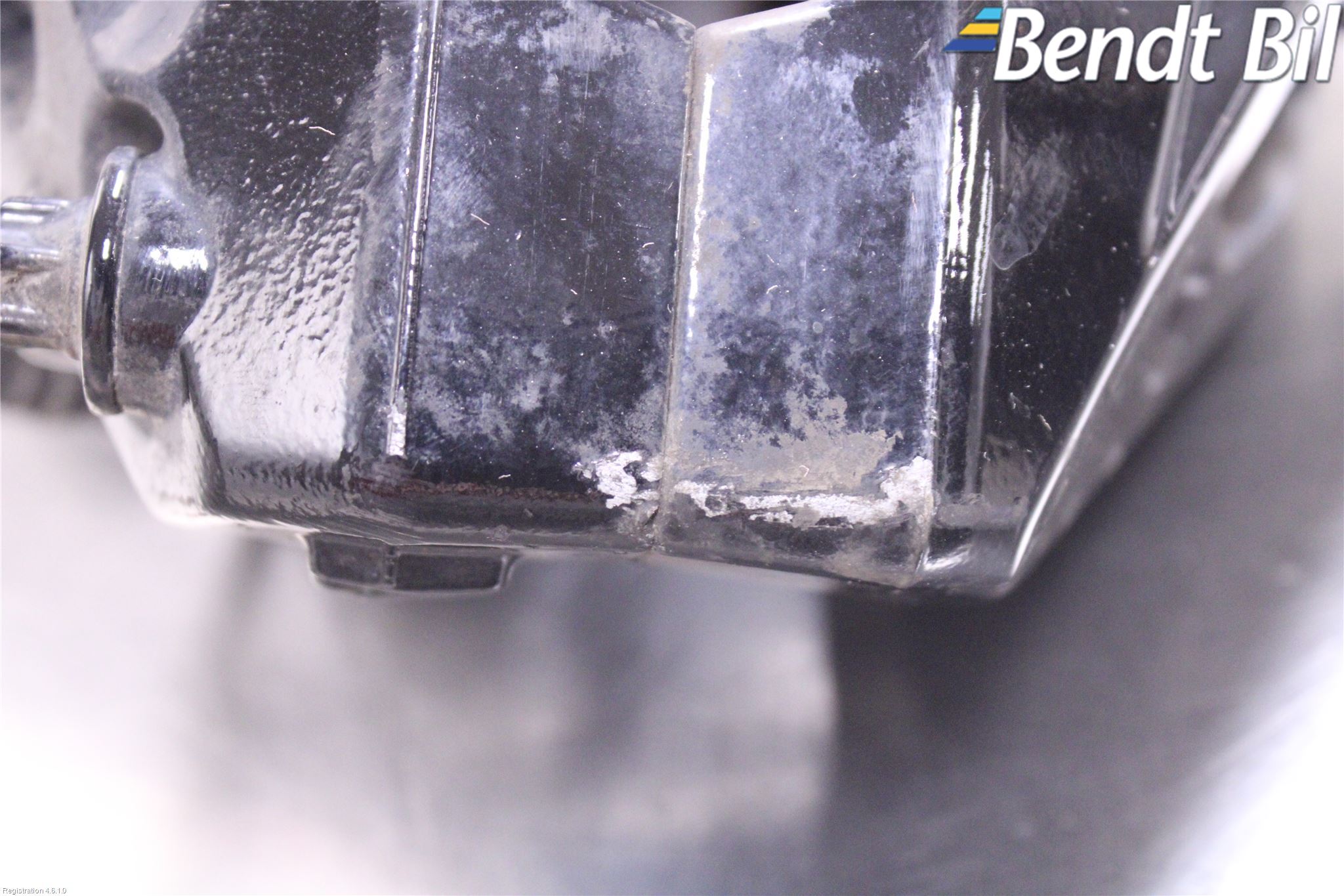 BMW X7 G07 19- Bromsok Fram Vänster