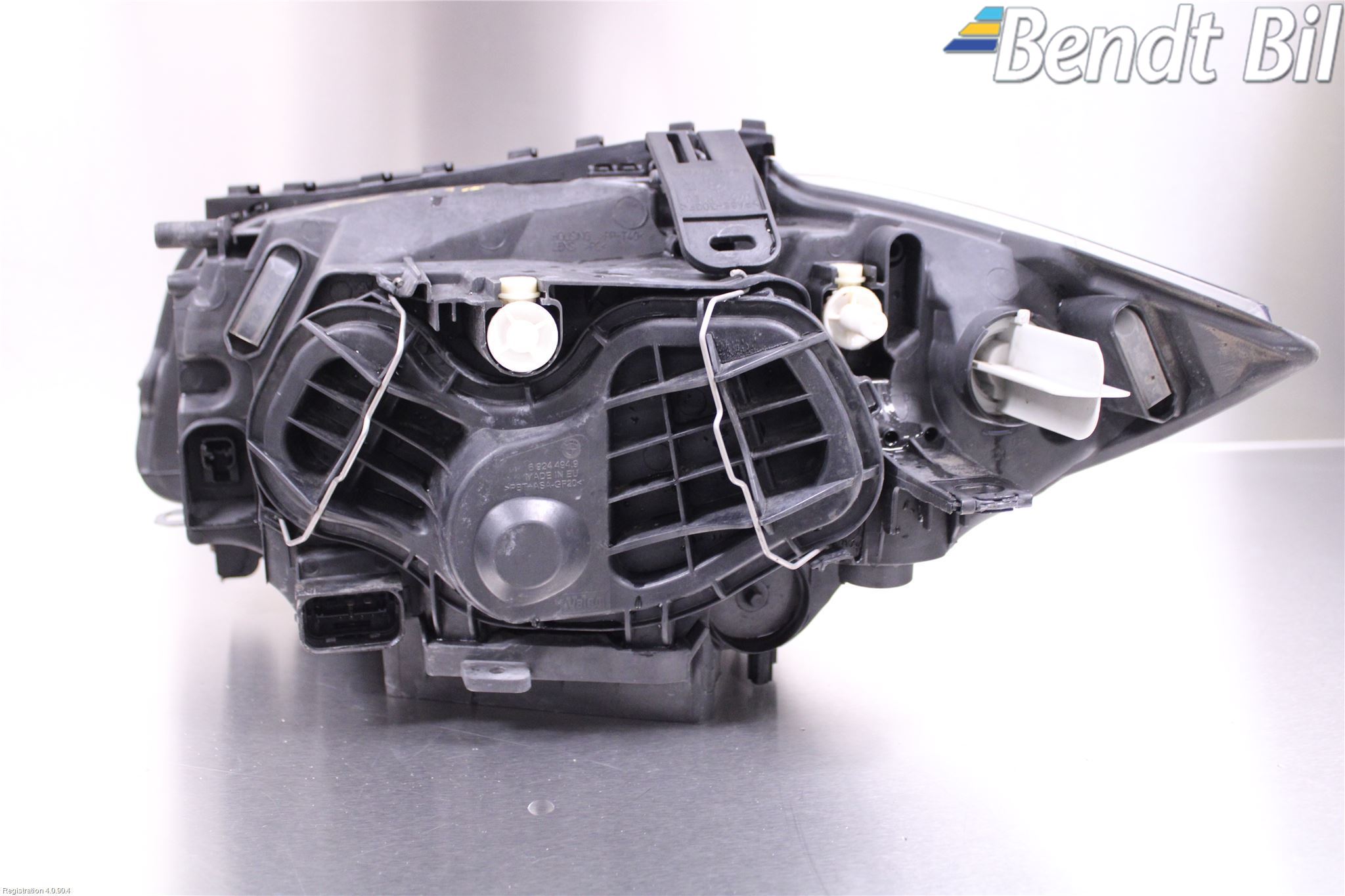 BMW 1 E87/81 5D/3D 03-11 Strålkastare Höger