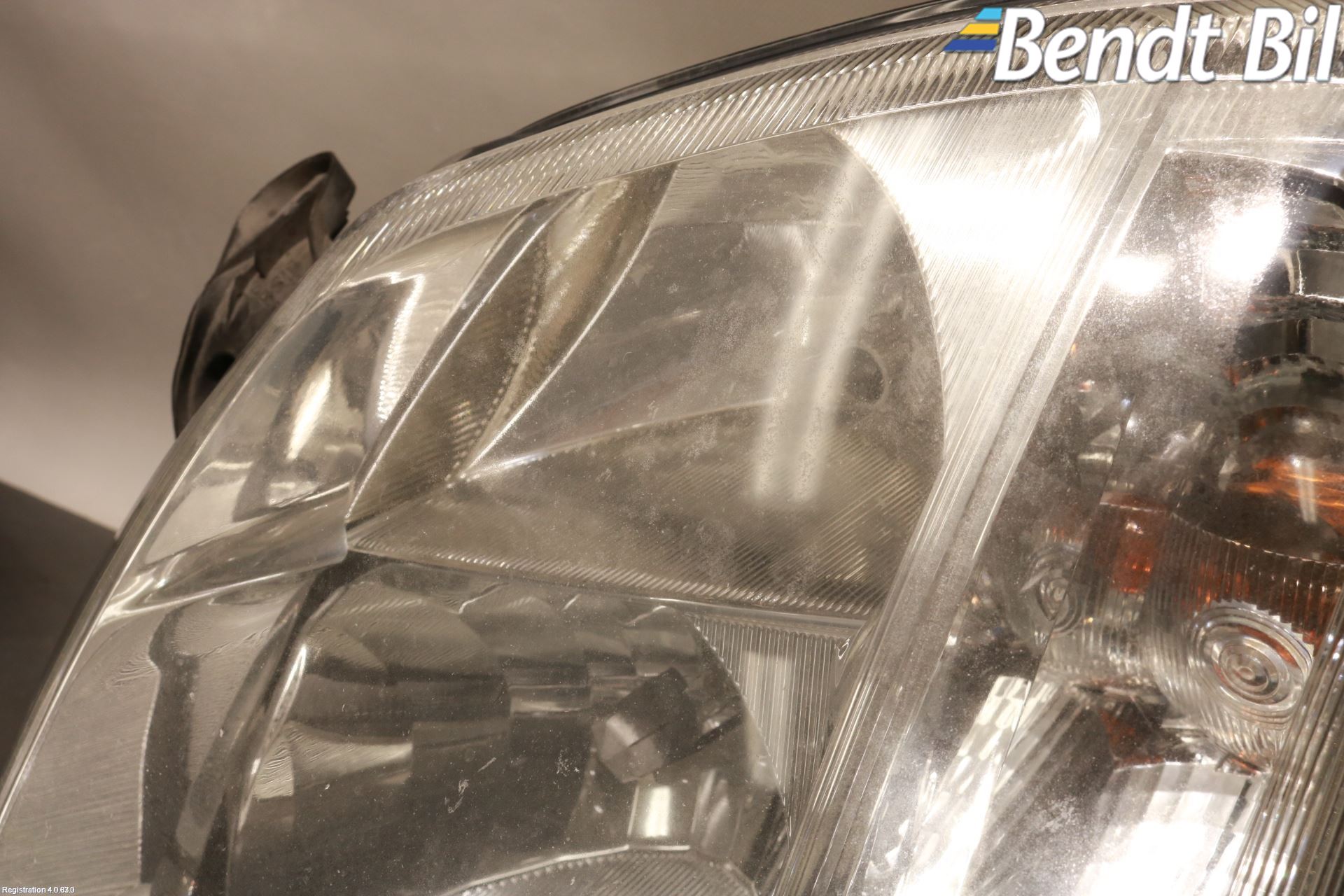 Opel MERIVA A   03-10 Strålkastare Vänster