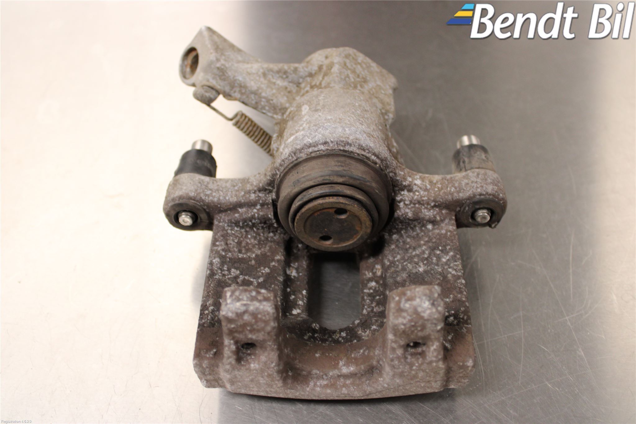 Saab 9-3 VER 2 Bromsok Bak Höger