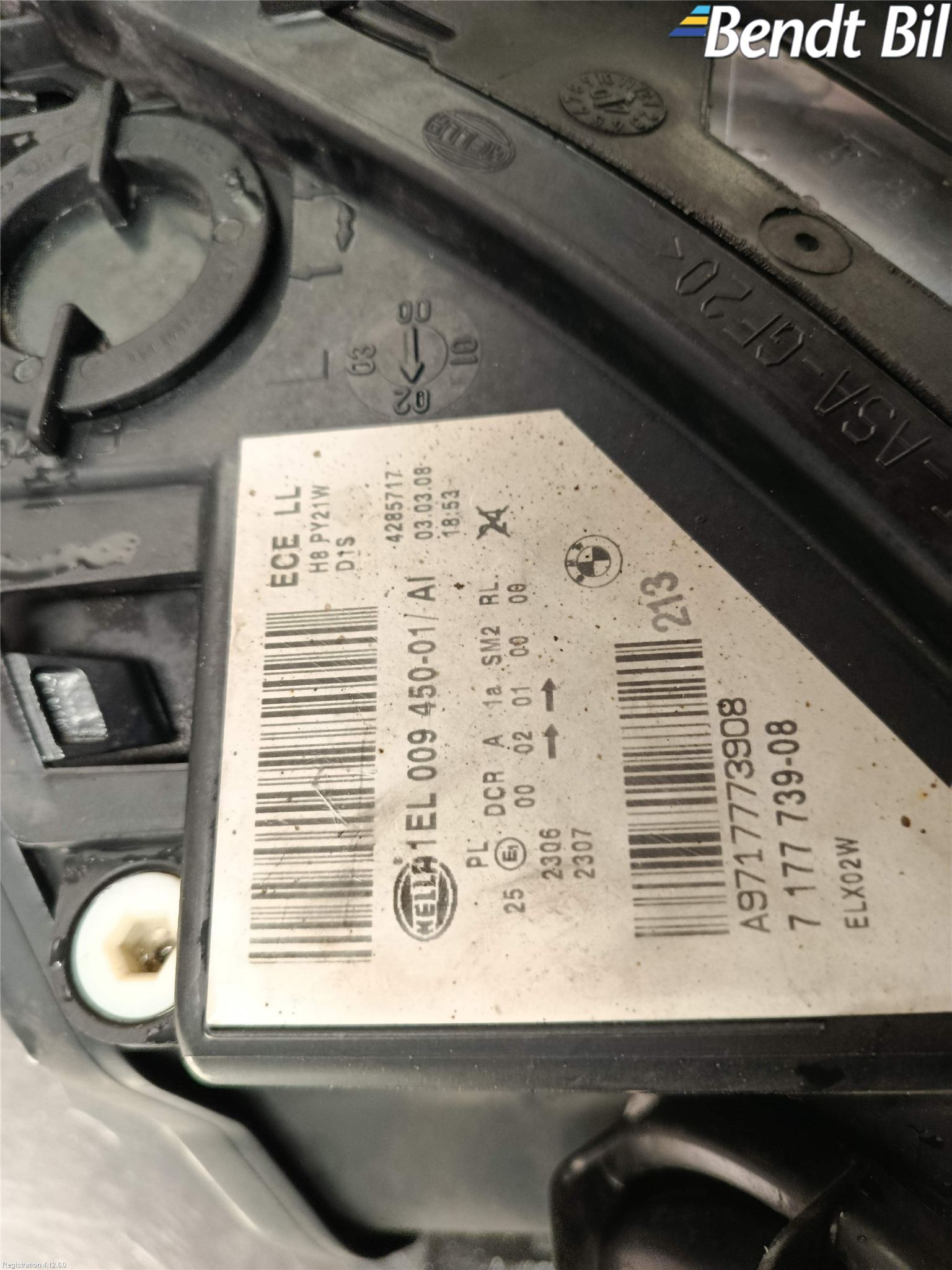 BMW 5 E60/61 Sed/Tou 02-10 Strålkastare Vänster