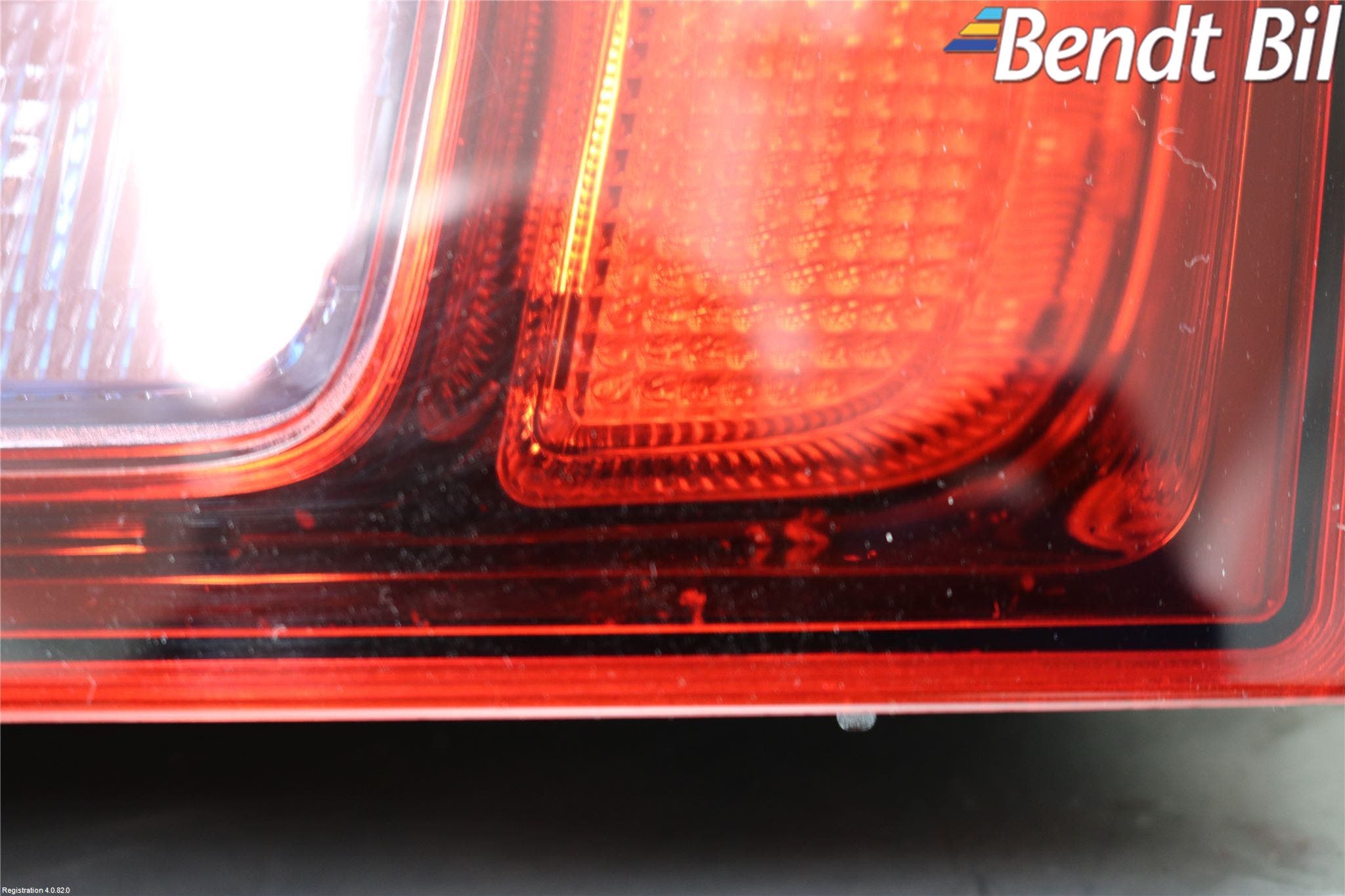 Opel ASTRA J 10-15 Bakljus Lucka Hö