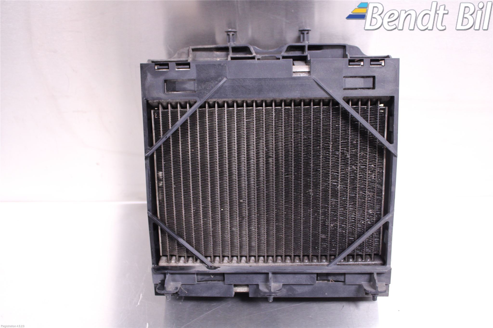 BMW 5 F10/F11/F18 09-17 Kylare Aut