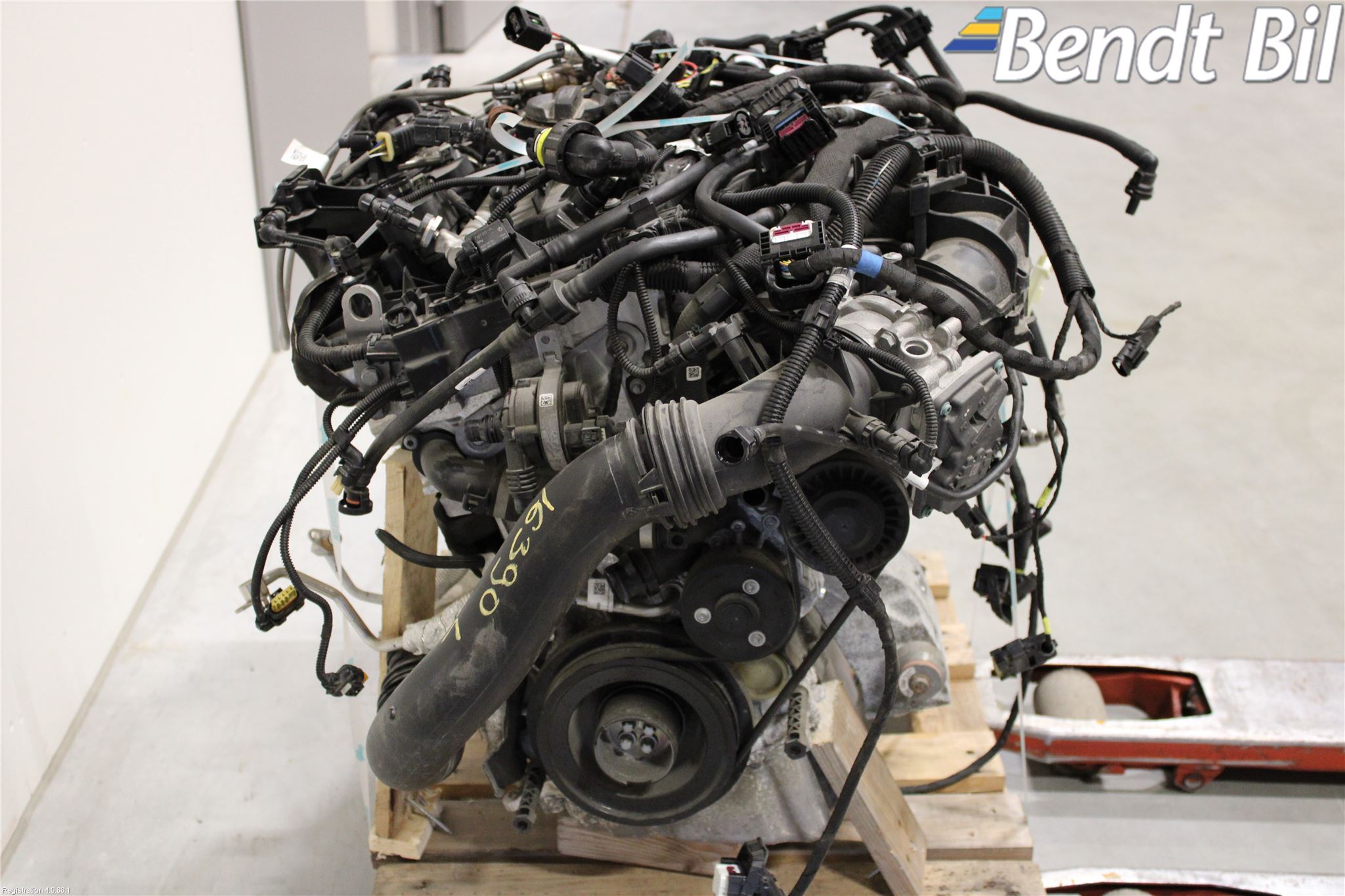 BMW 5 G30/G31/F90 17-23 Motor Bensin