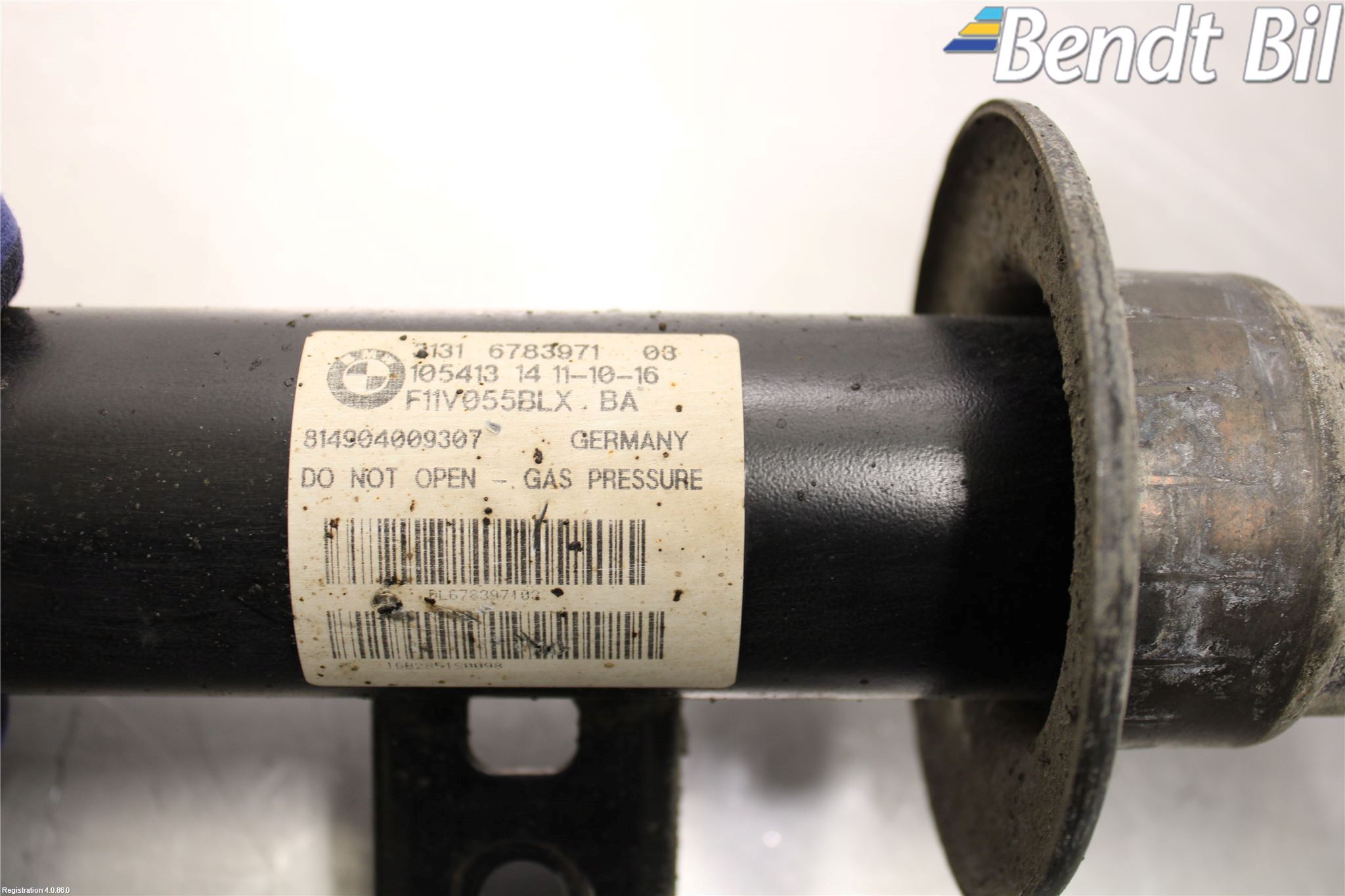 BMW 5 F10/F11/F18 09-17 Fjäderben Fram Vänster