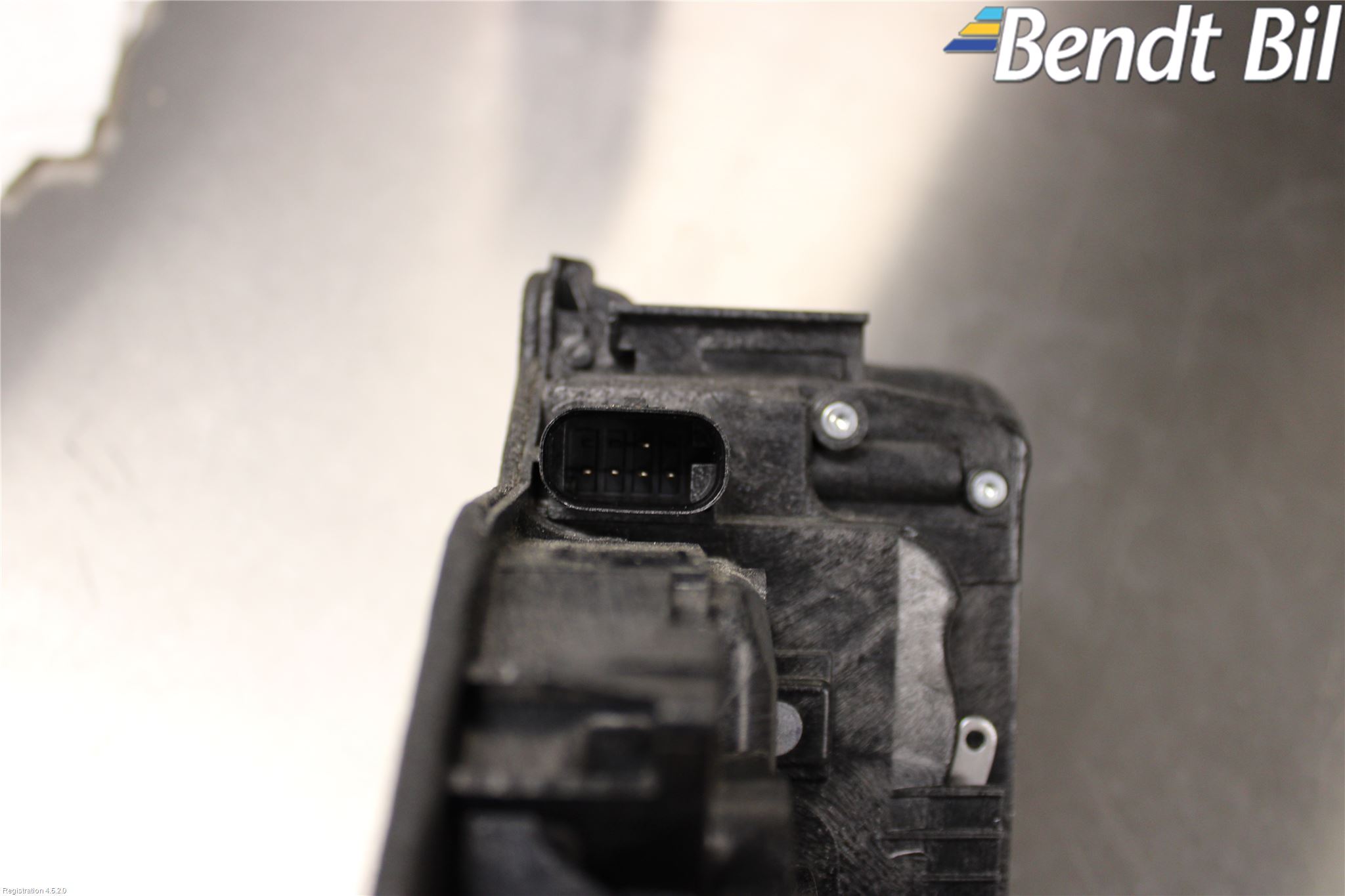 BMW i3 I01 13-22 Låskista-Dörrlås