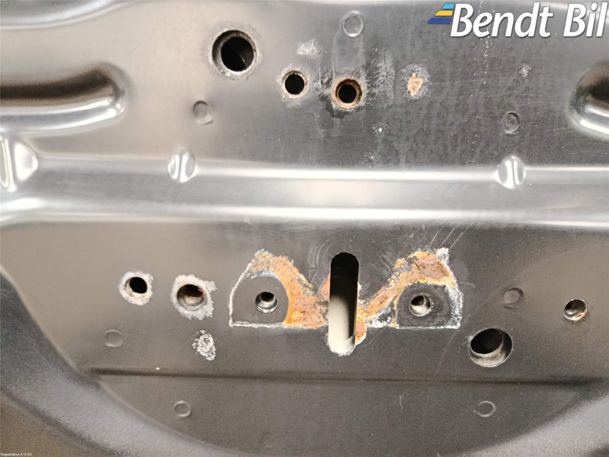 BMW 1 E87/81 5D/3D 03-11 Huv Fram