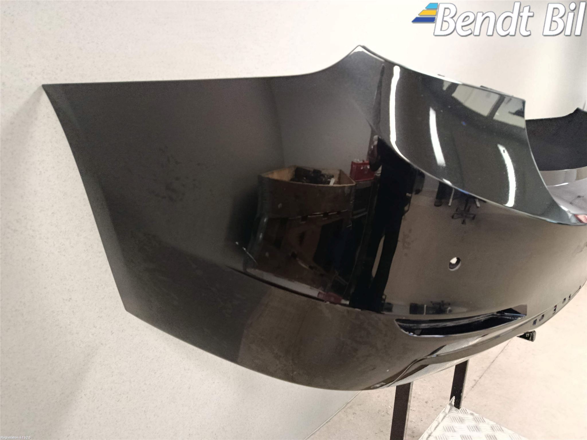 BMW 3 F30/F31/F80 12-19 Stötfångarbeklädnad Bak