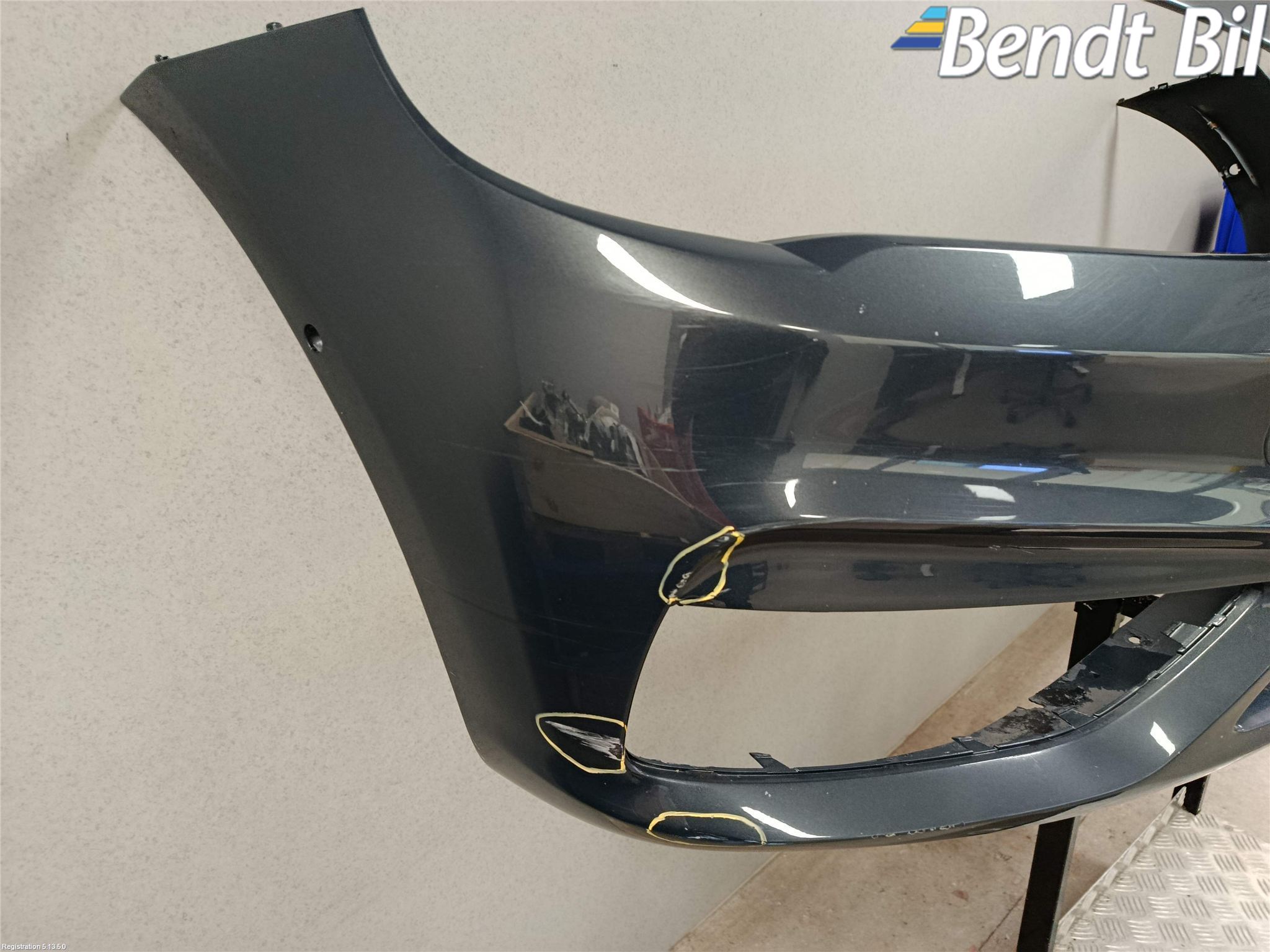 BMW 2 F45 Active Tourer 14-21 Stötfångarbeklädnad Fram