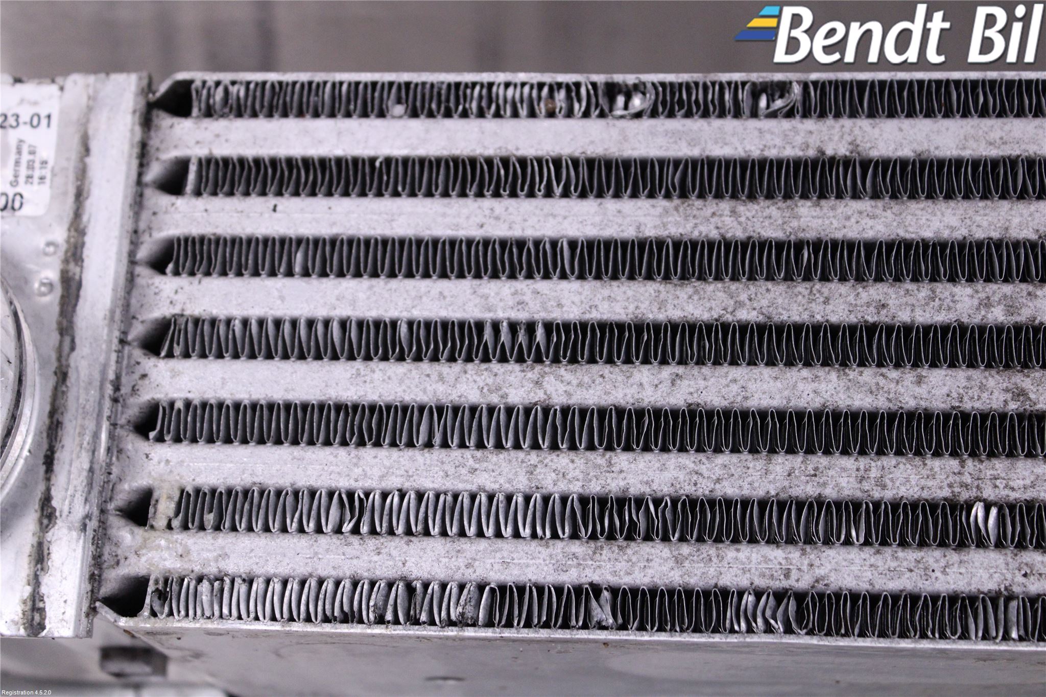 BMW 5 E60/61 Sed/Tou 02-10 Laddluft-Intercooler Kyl