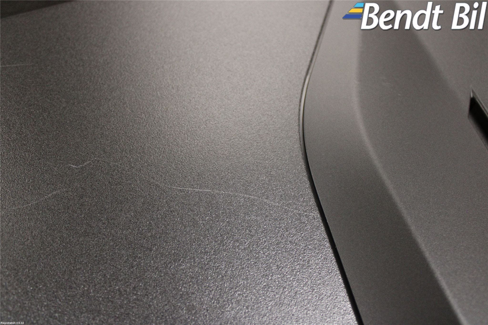 BMW iX3 G08 21- Motorkåpa