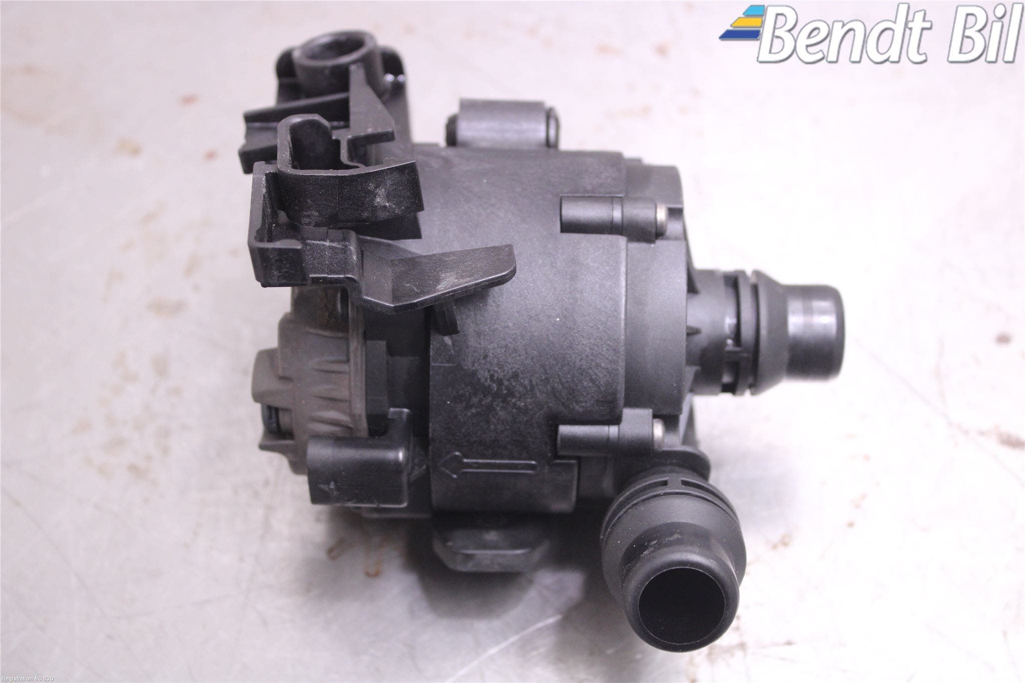 BMW 5 G30/G31/F90 17-23 Värme Cirkulationspump