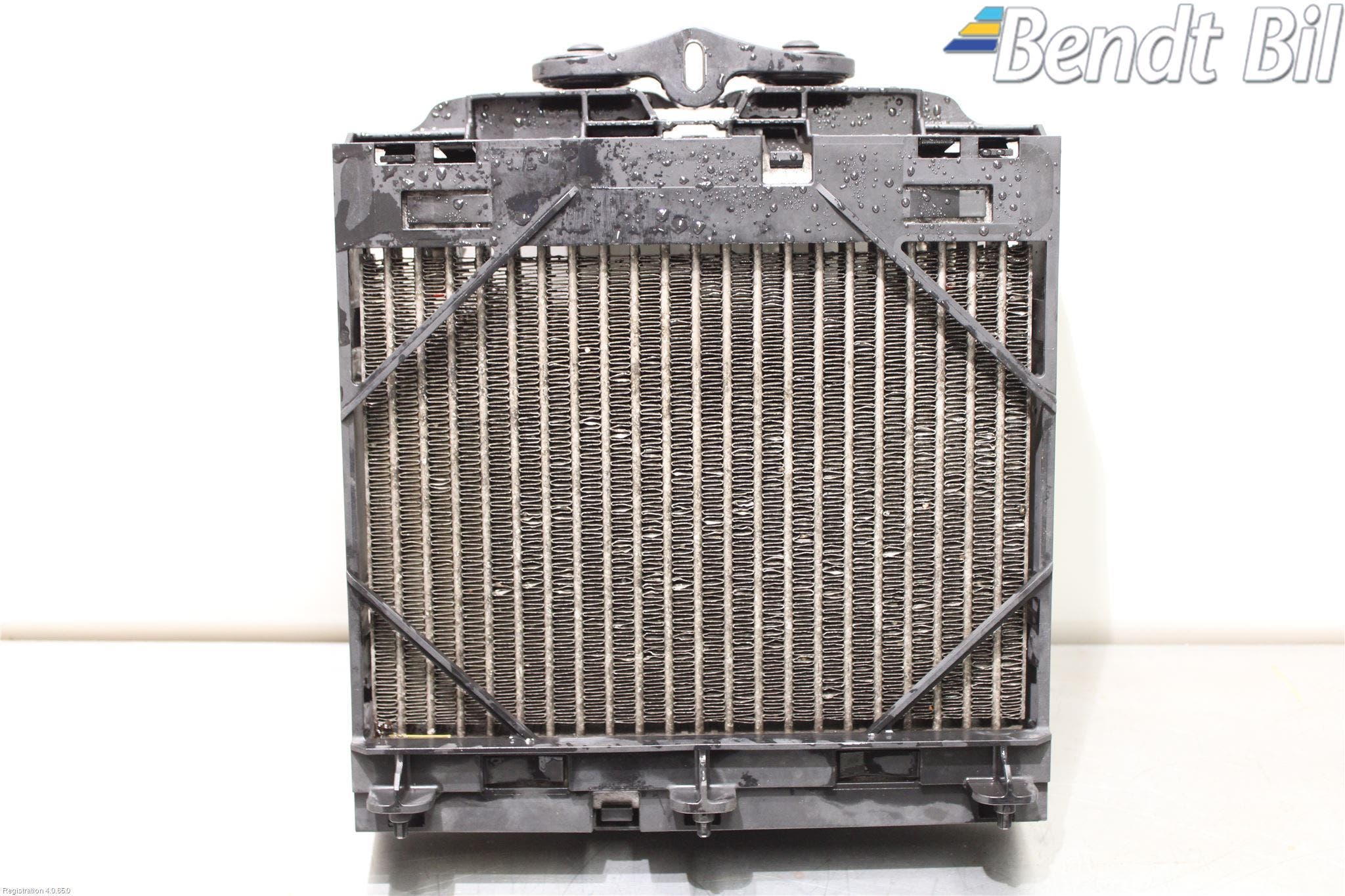 BMW 7 F01/02/03/04 09-15 Oljekylare Motor