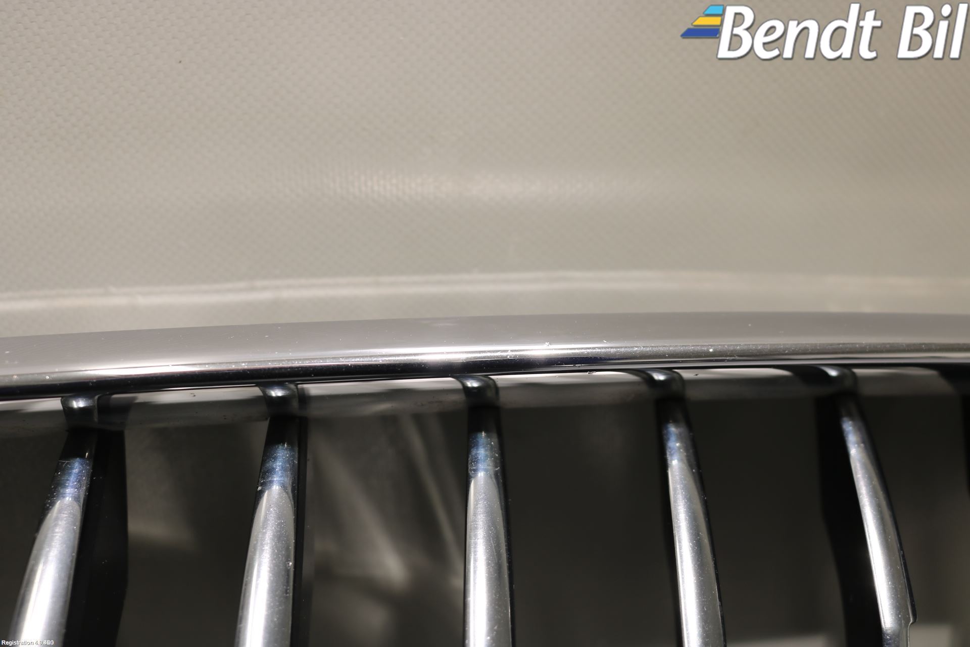 BMW 6 F12/F13 10-18 Grilldel Vänster