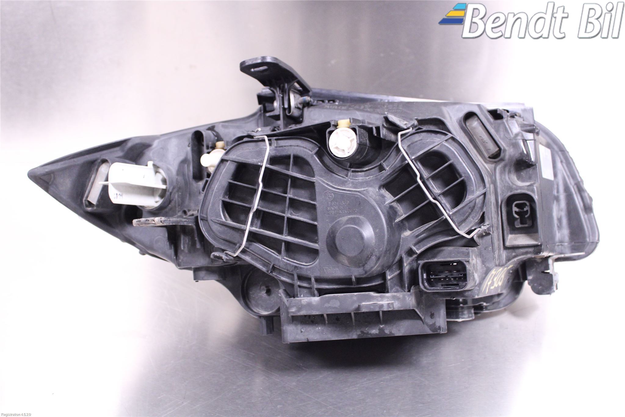 BMW 1 E87/81 5D/3D 03-11 Strålkastare Vänster