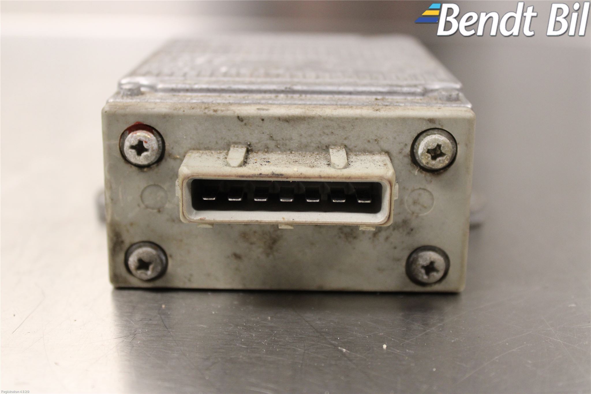 BMW 5 E28      81-88 Styrenhet Tändning