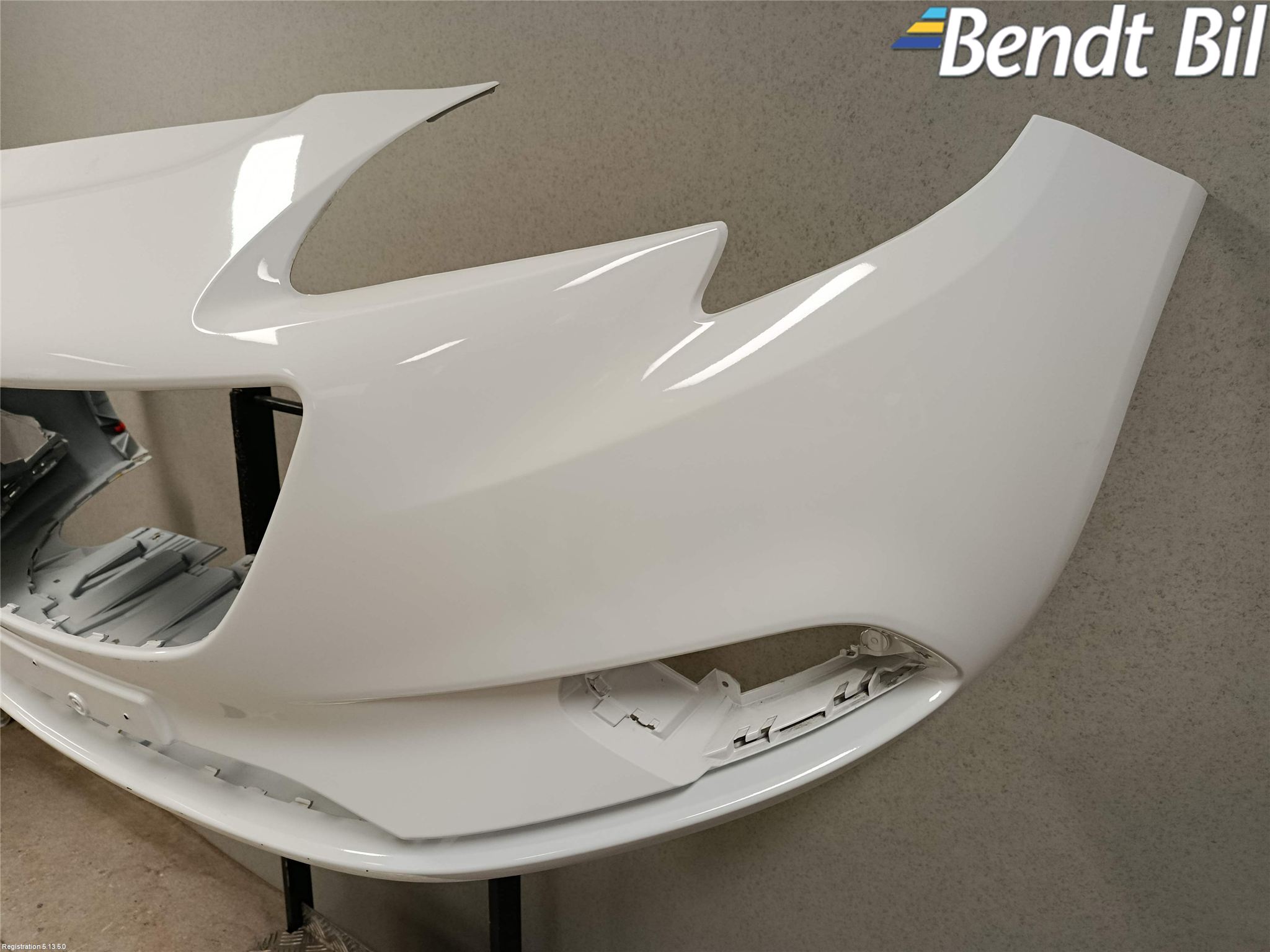 Opel CORSA E 15-19 Stötfångarbeklädnad Fram