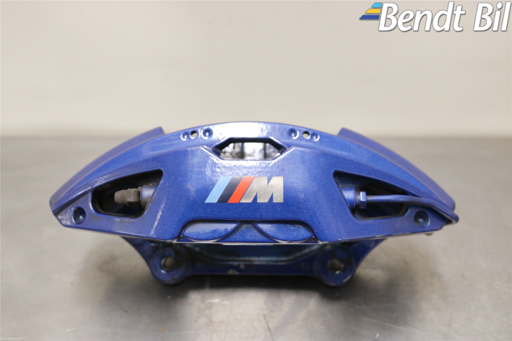 BMW 5 G30/G31/F90 17-23 Bromsok Fram Vänster