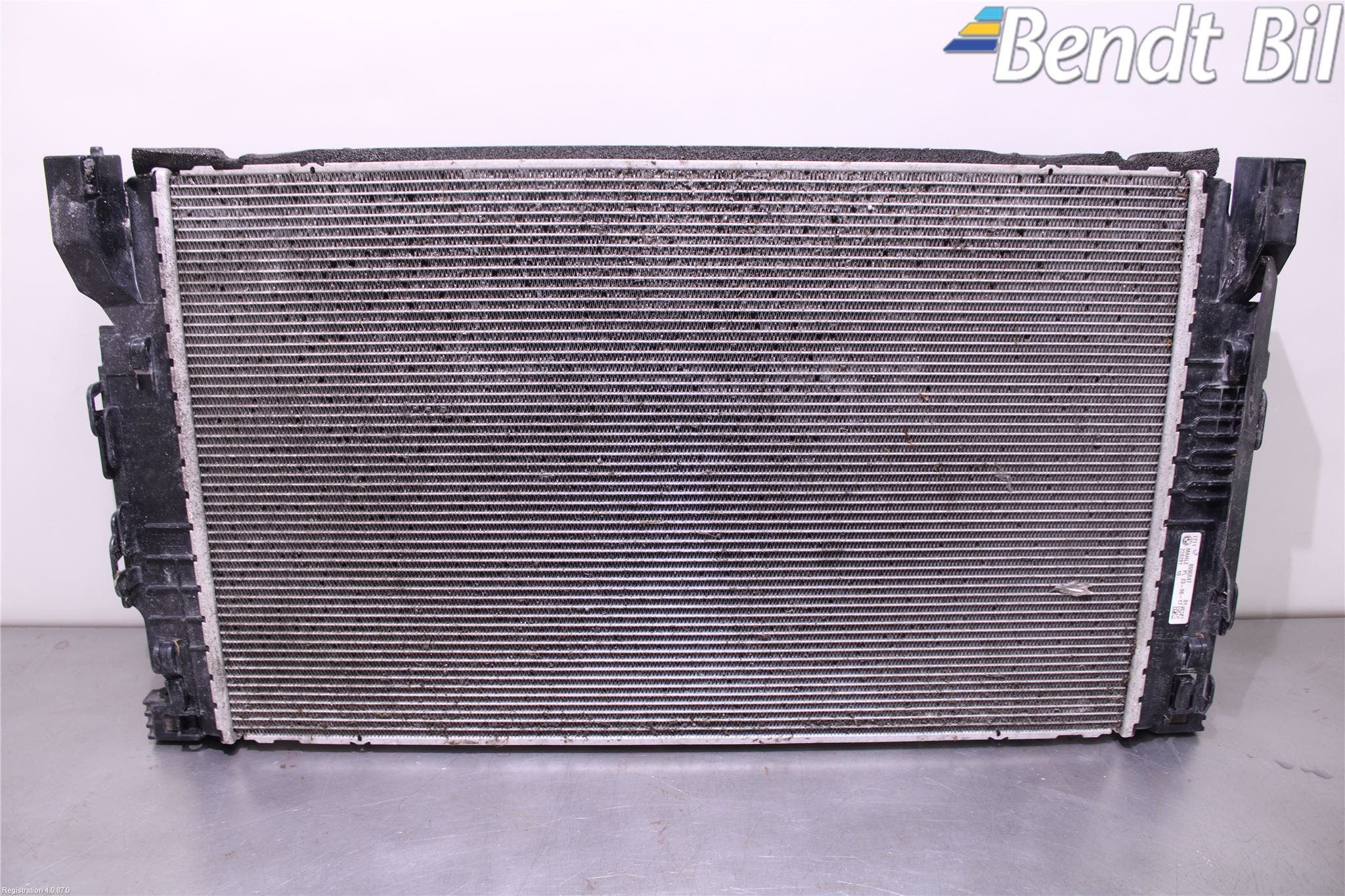 BMW 5 G30/G31/F90 17-23 Kylare Aut