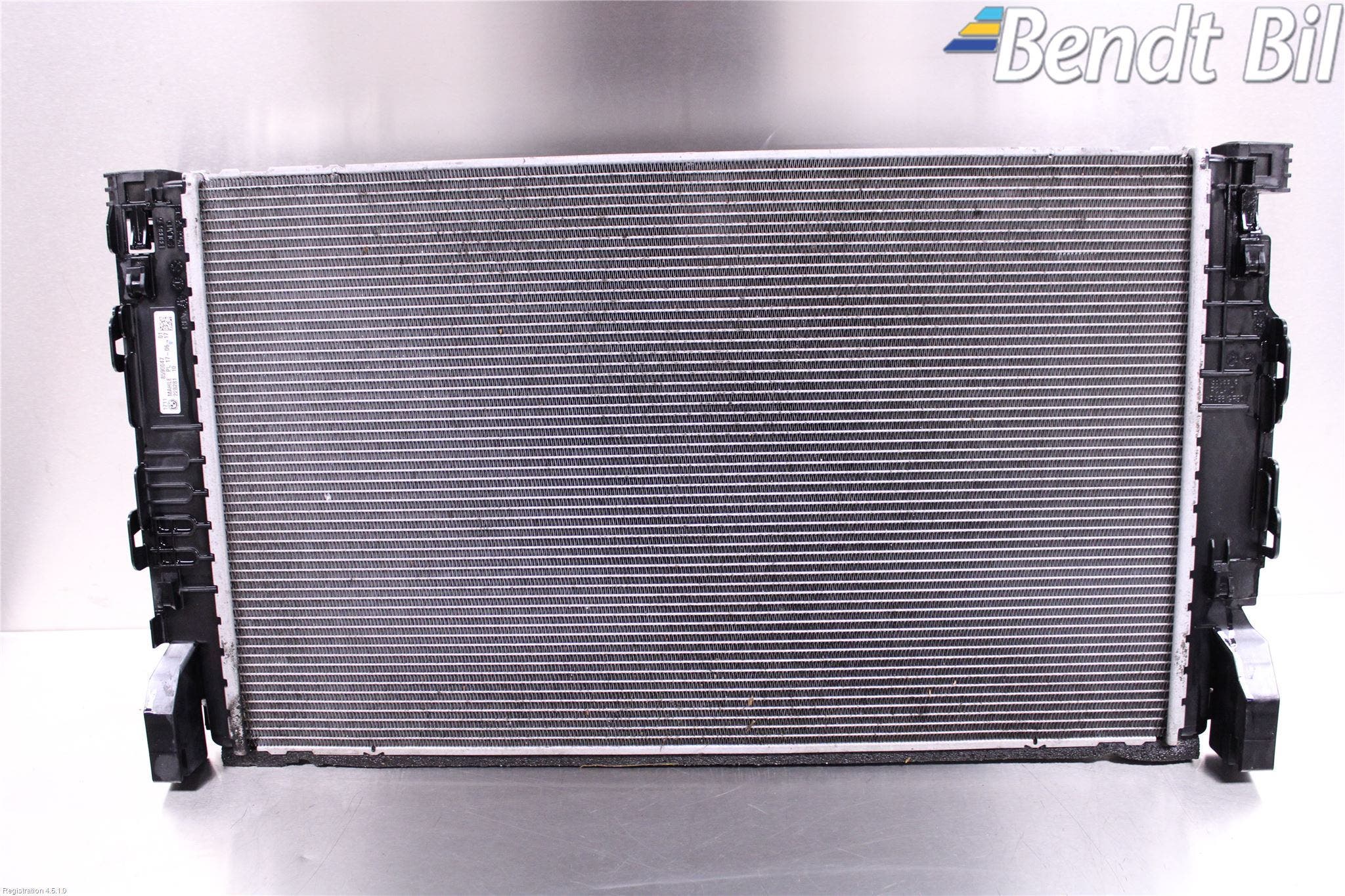 BMW 5 G30/G31/F90 17-23 Kylare Aut