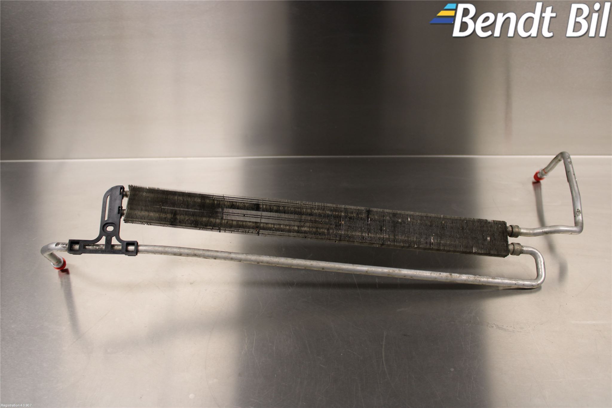 BMW 7 E65/66    00-08 Oljekylare Servostyrning