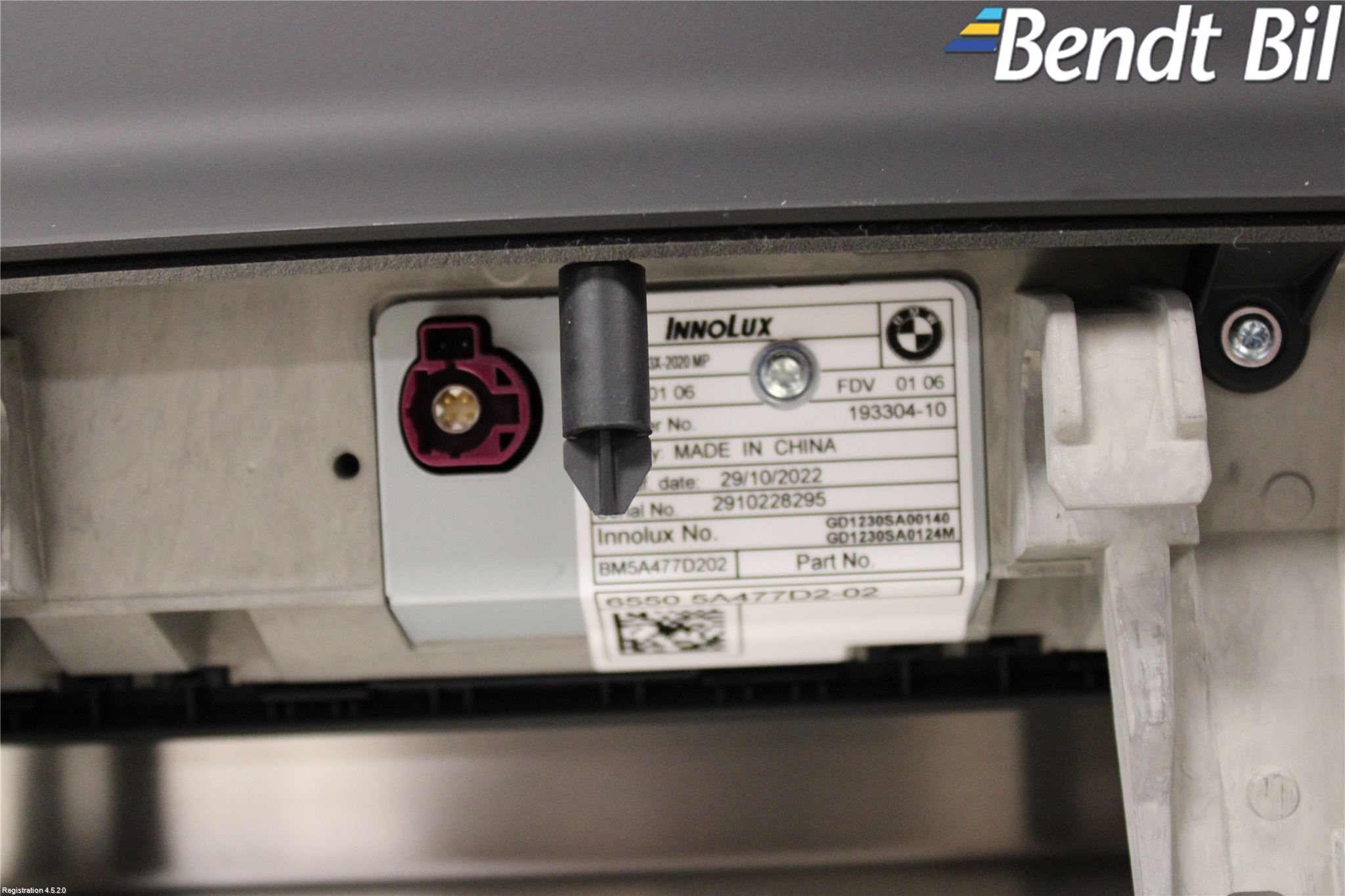 BMW 5 G30/G31/F90 17-23 Bildskärm