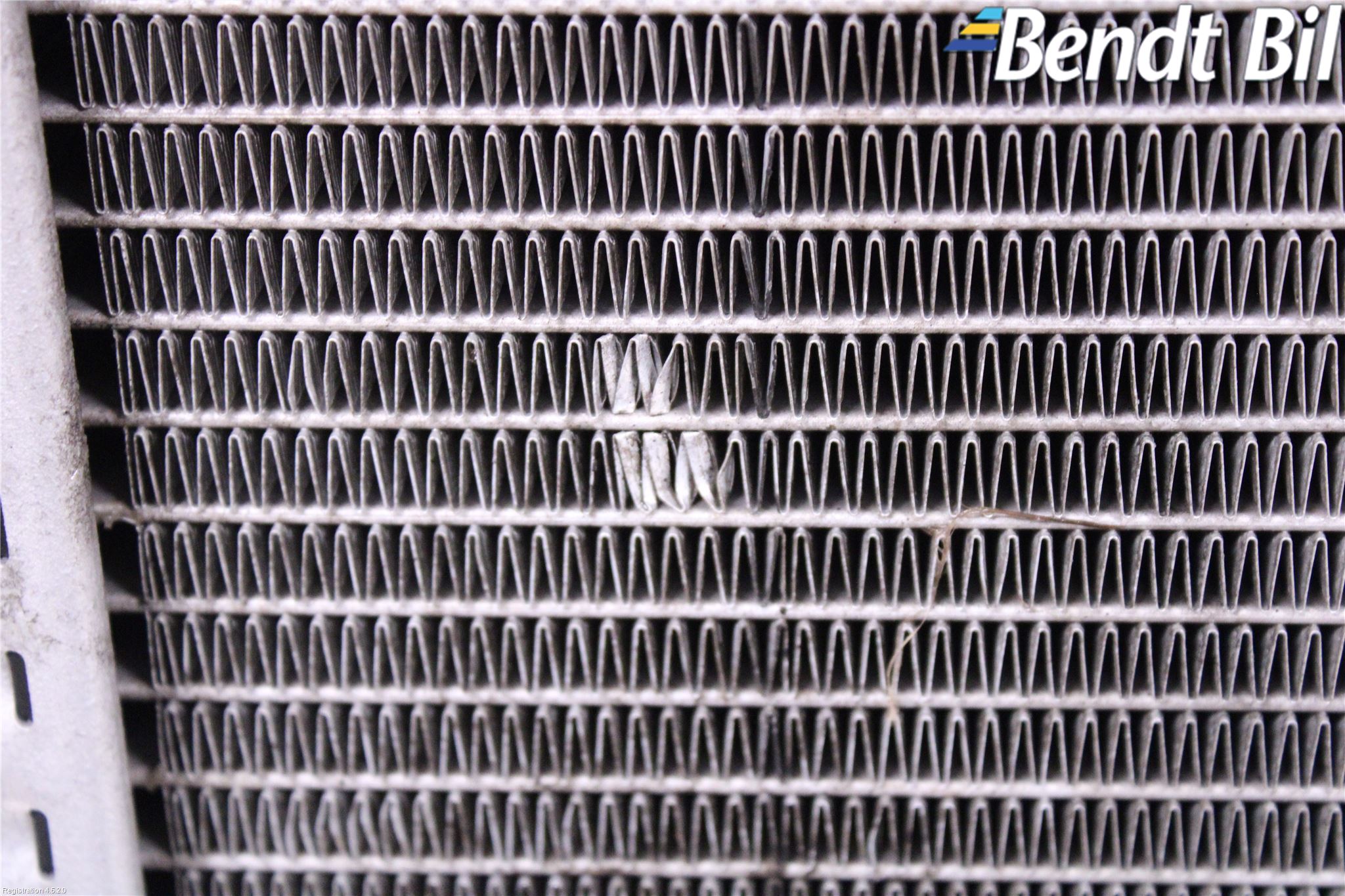 BMW 7 E38      93-01 Kylare Aut