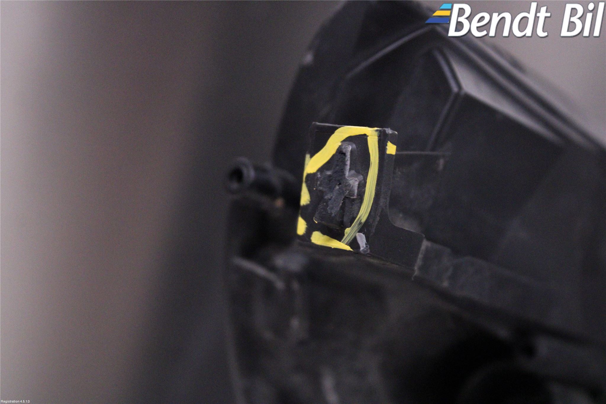 Opel VIVARO 15-19 Strålkastare Vänster