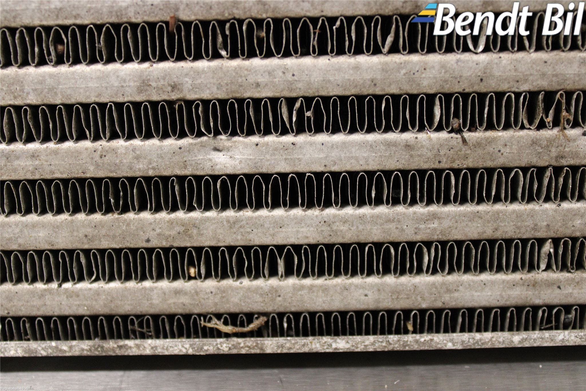 BMW 1 E87/81 5D/3D 03-11 Laddluft-Intercooler Kyl