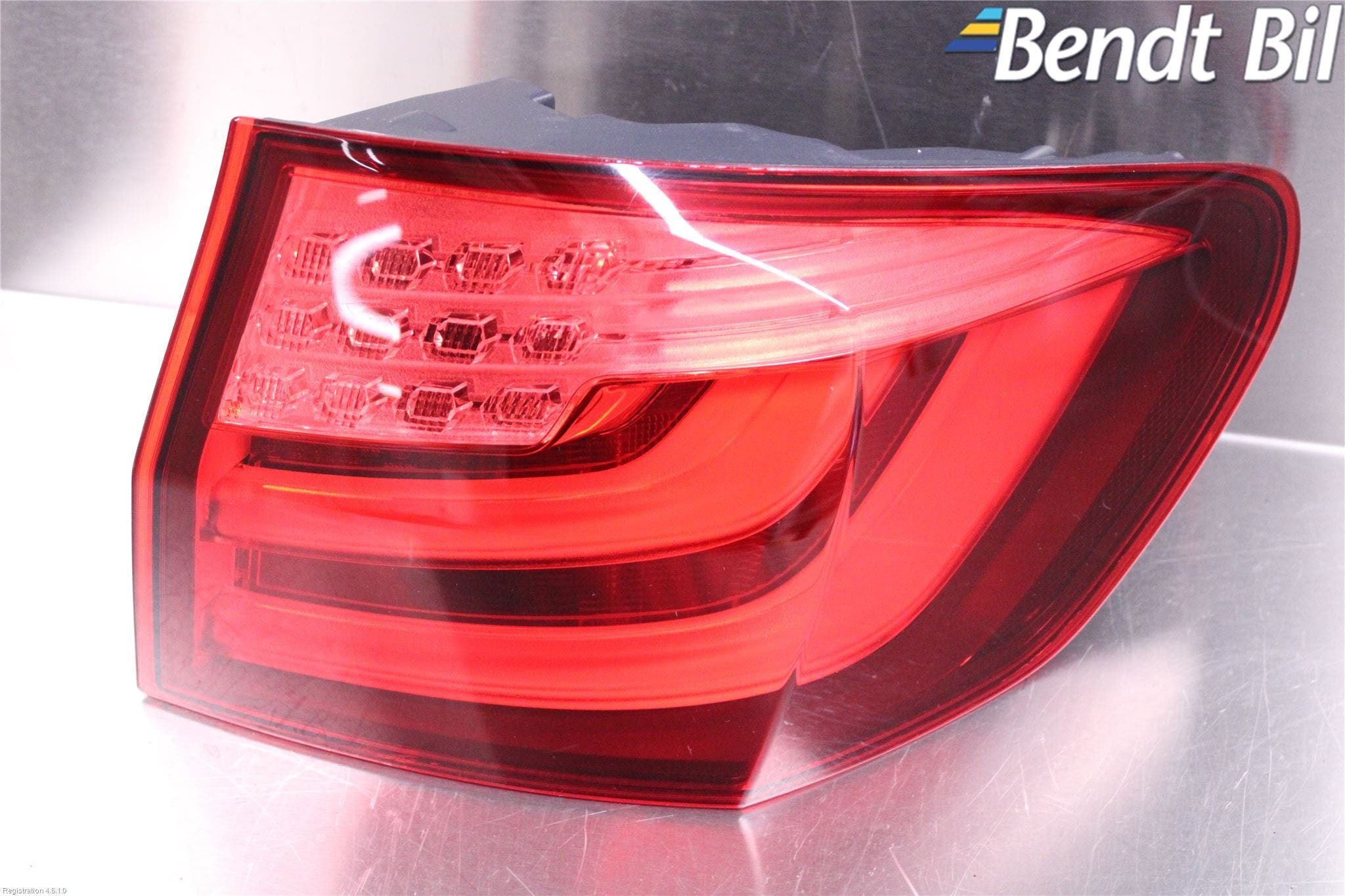 BMW 5 F10/F11/F18 09-17 Bakljus Höger