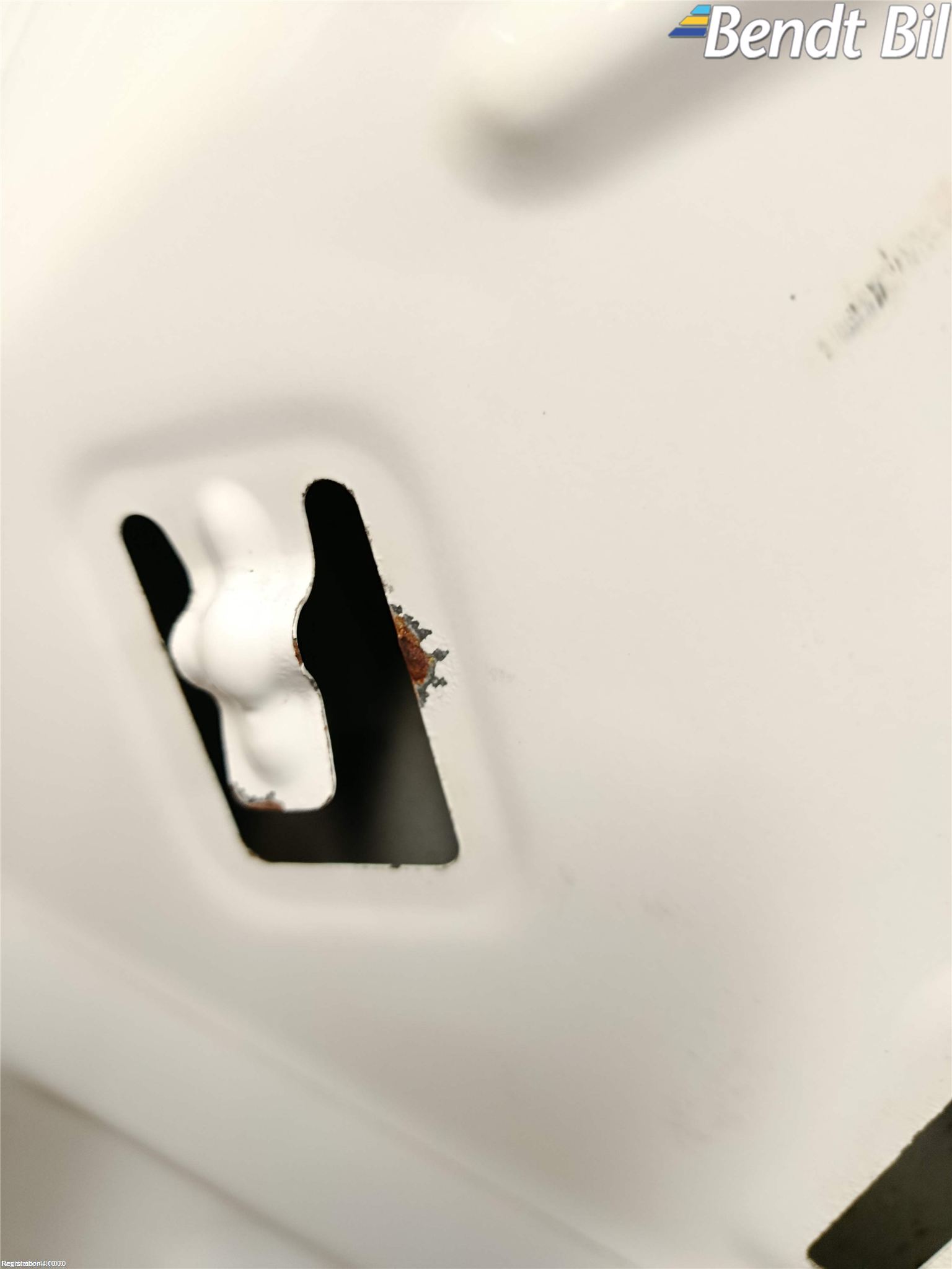 Opel VIVARO 15-19 Huv Fram