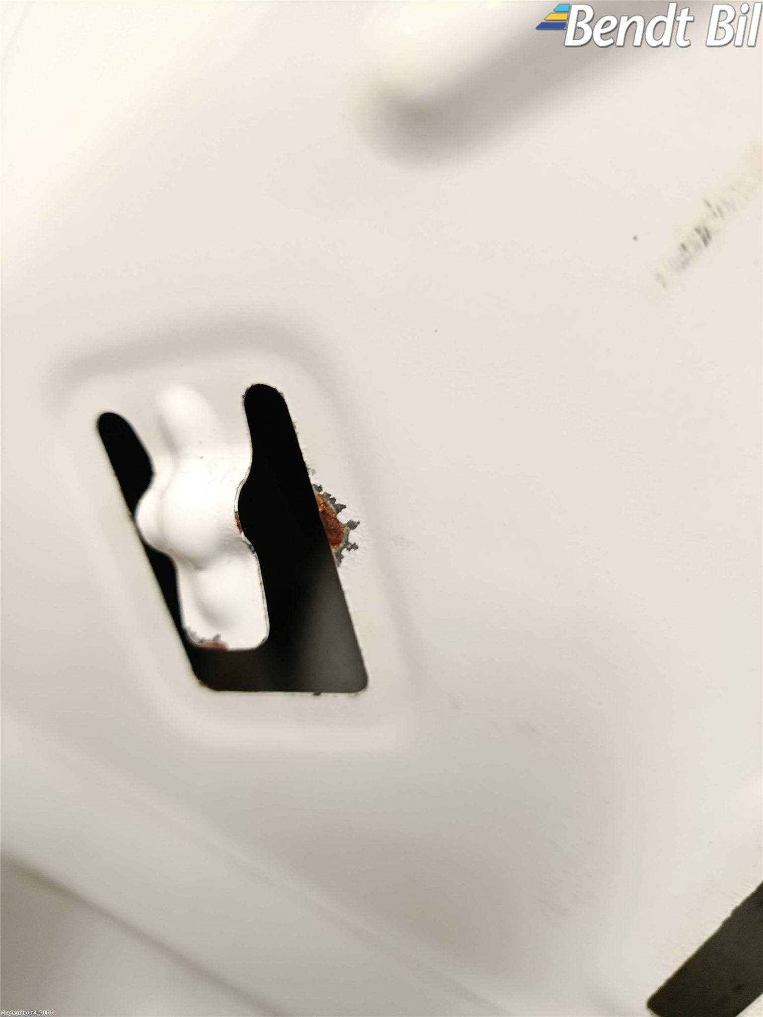 Opel VIVARO 15-19 Huv Fram