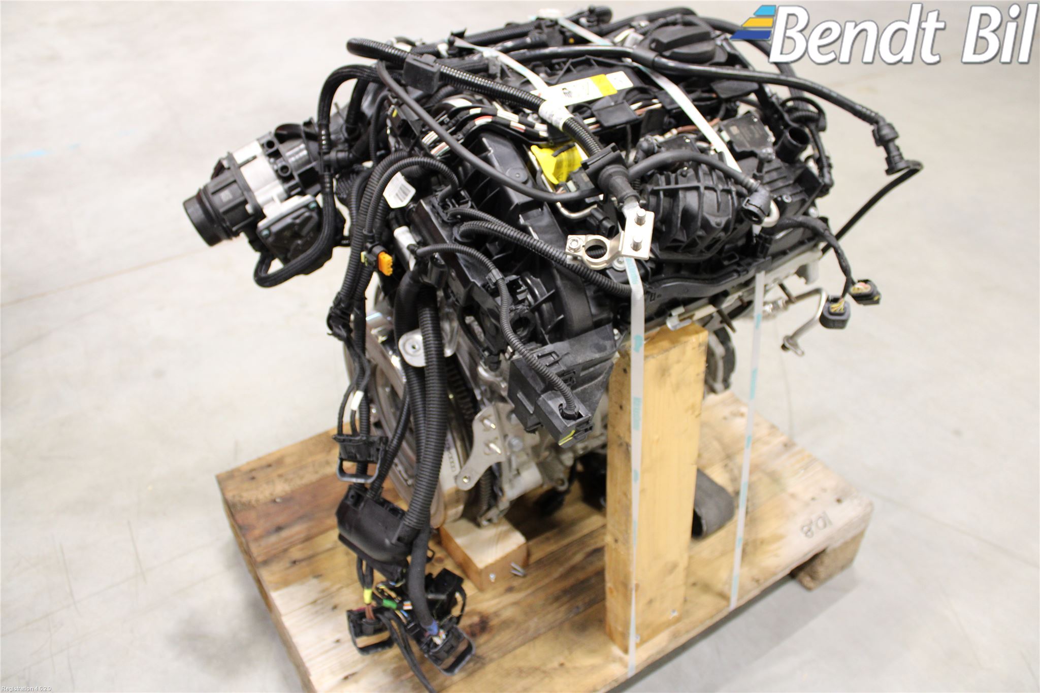 Mini CABRIO F57 16-24 Motor Bensin
