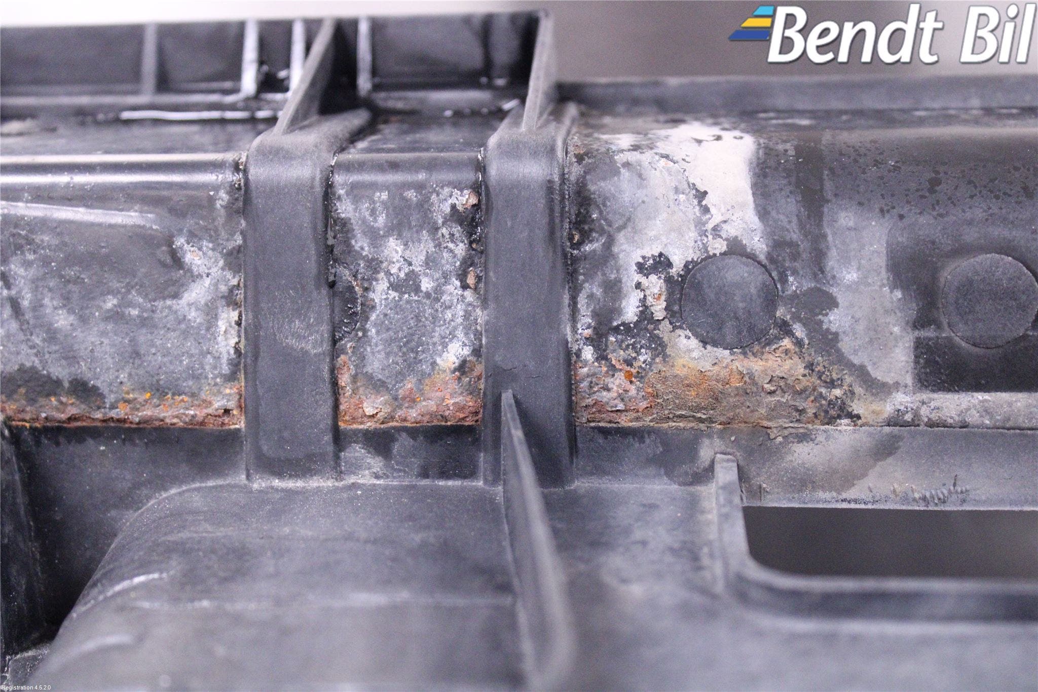 BMW 1 E87/81 5D/3D 03-11 Frontkorg