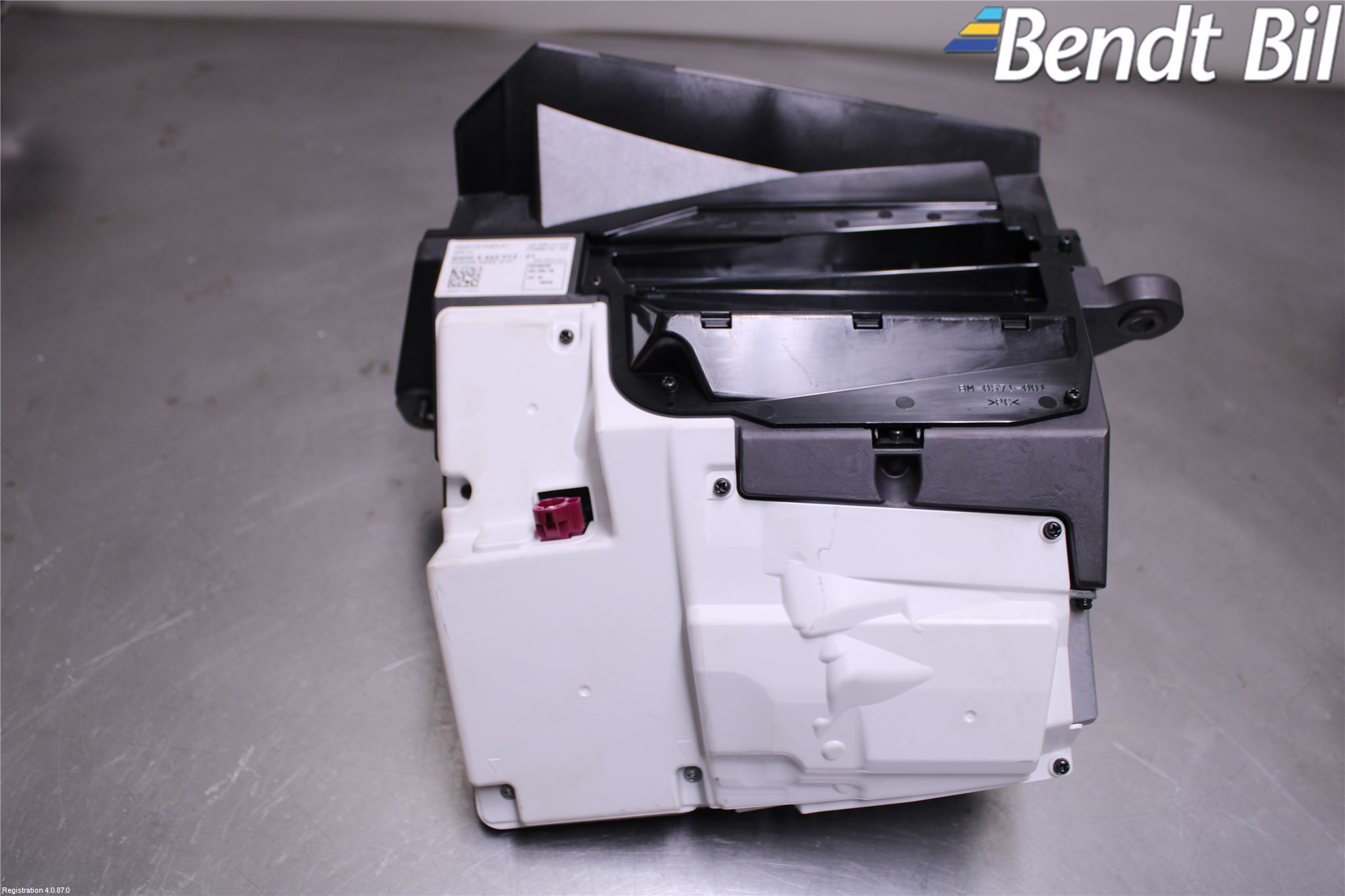 BMW 3 G20/G21/G80/G81 19- Bildskärm