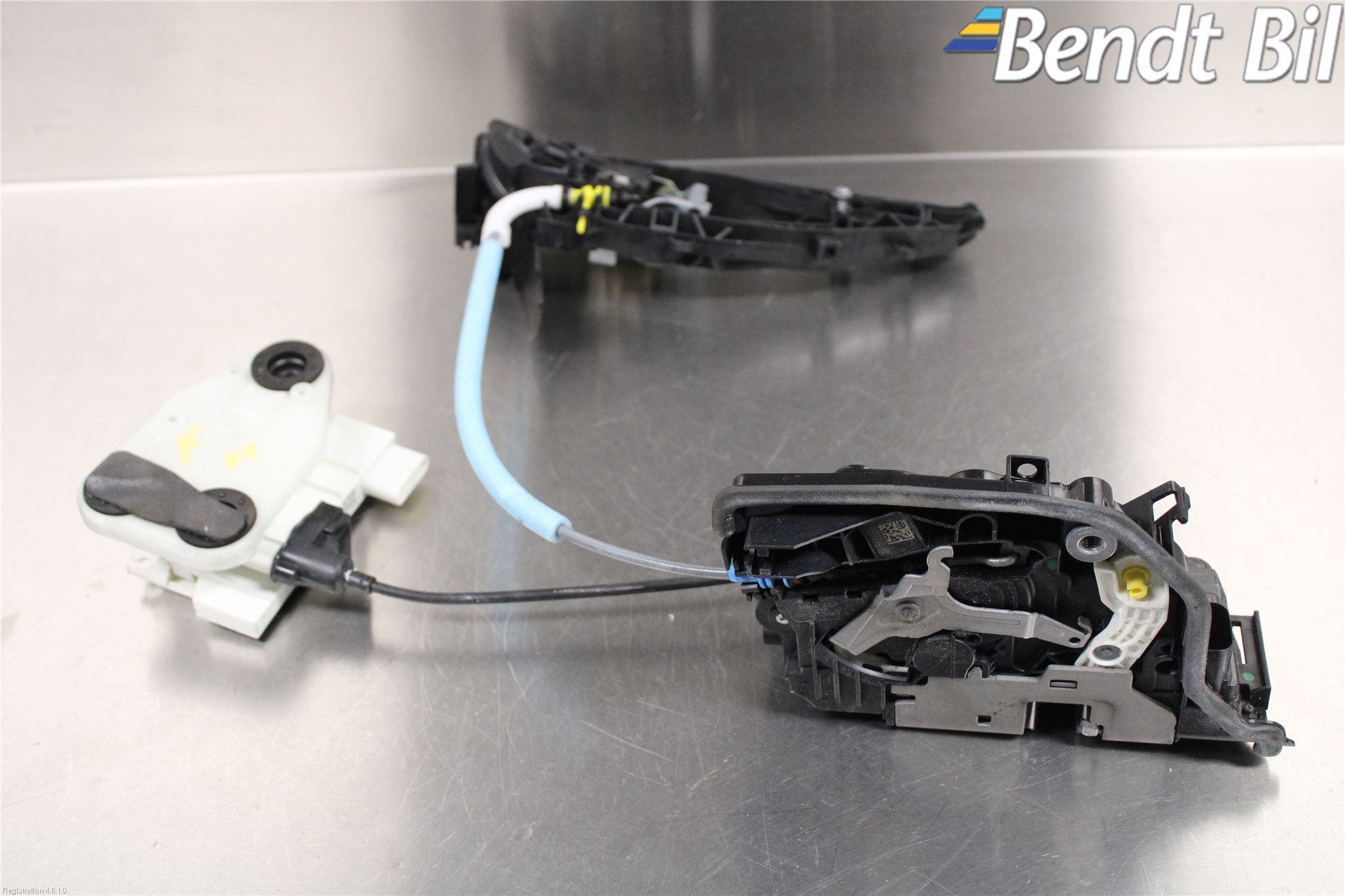 BMW X7 G07 19- Låskista-Dörrlås