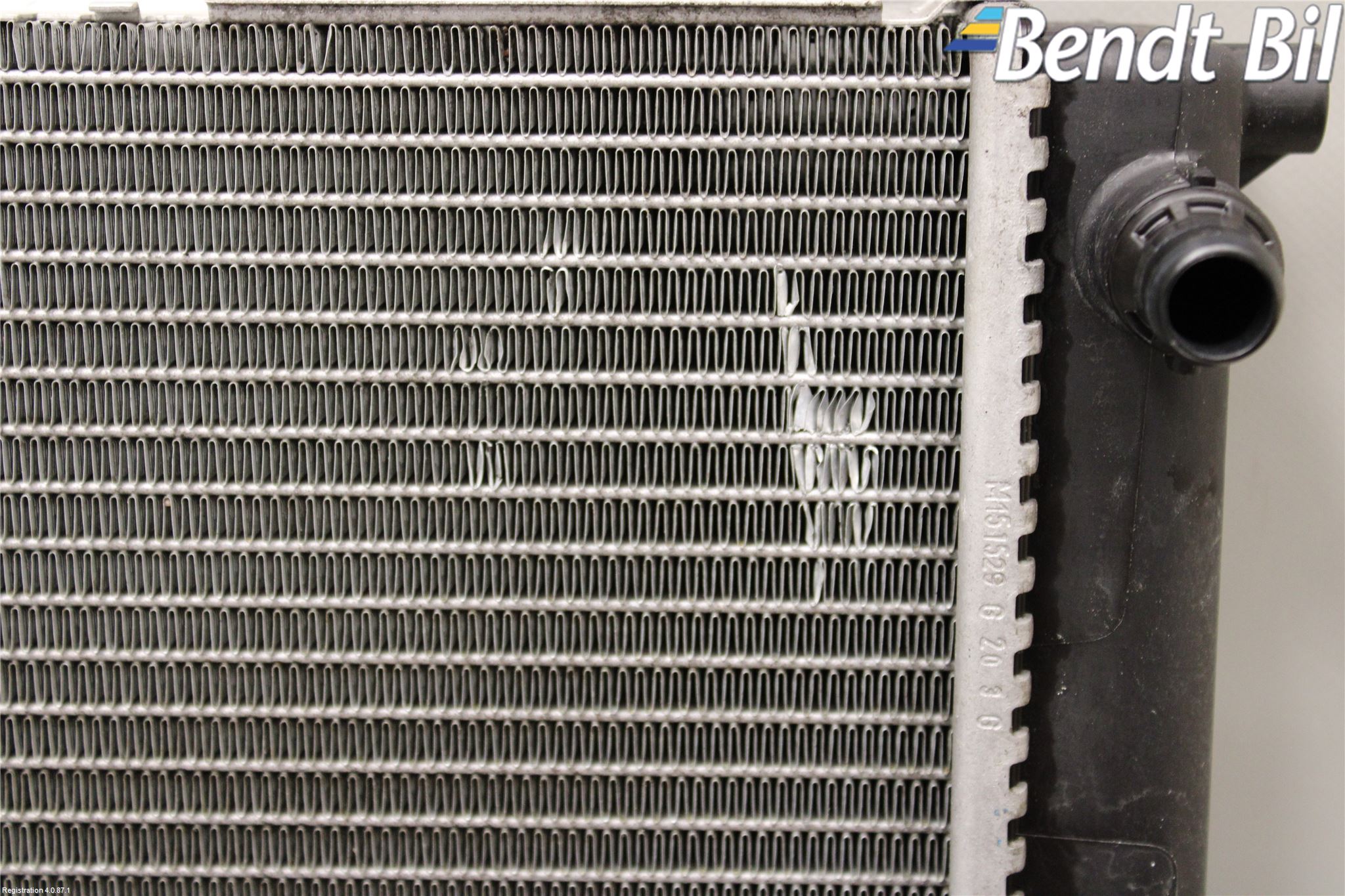 BMW 1 F20/F21 11-19 Kylare Aut