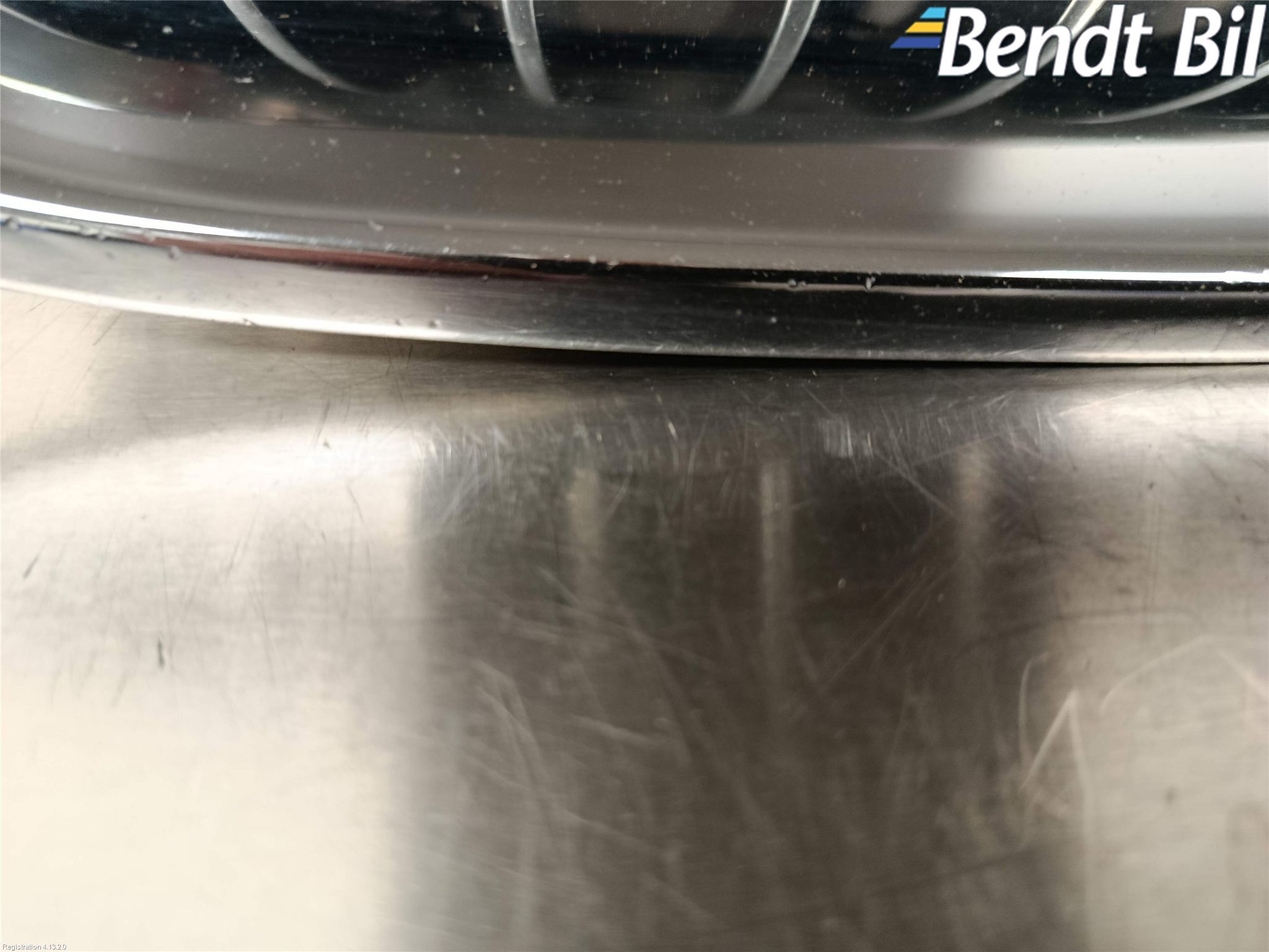 BMW 5 E60/61 Sed/Tou 02-10 Grilldel Vänster