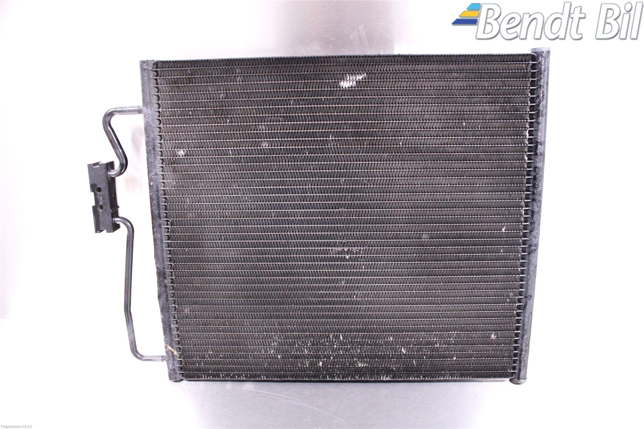 BMW 7 E38      93-01 Ac Kondensor-Kylare