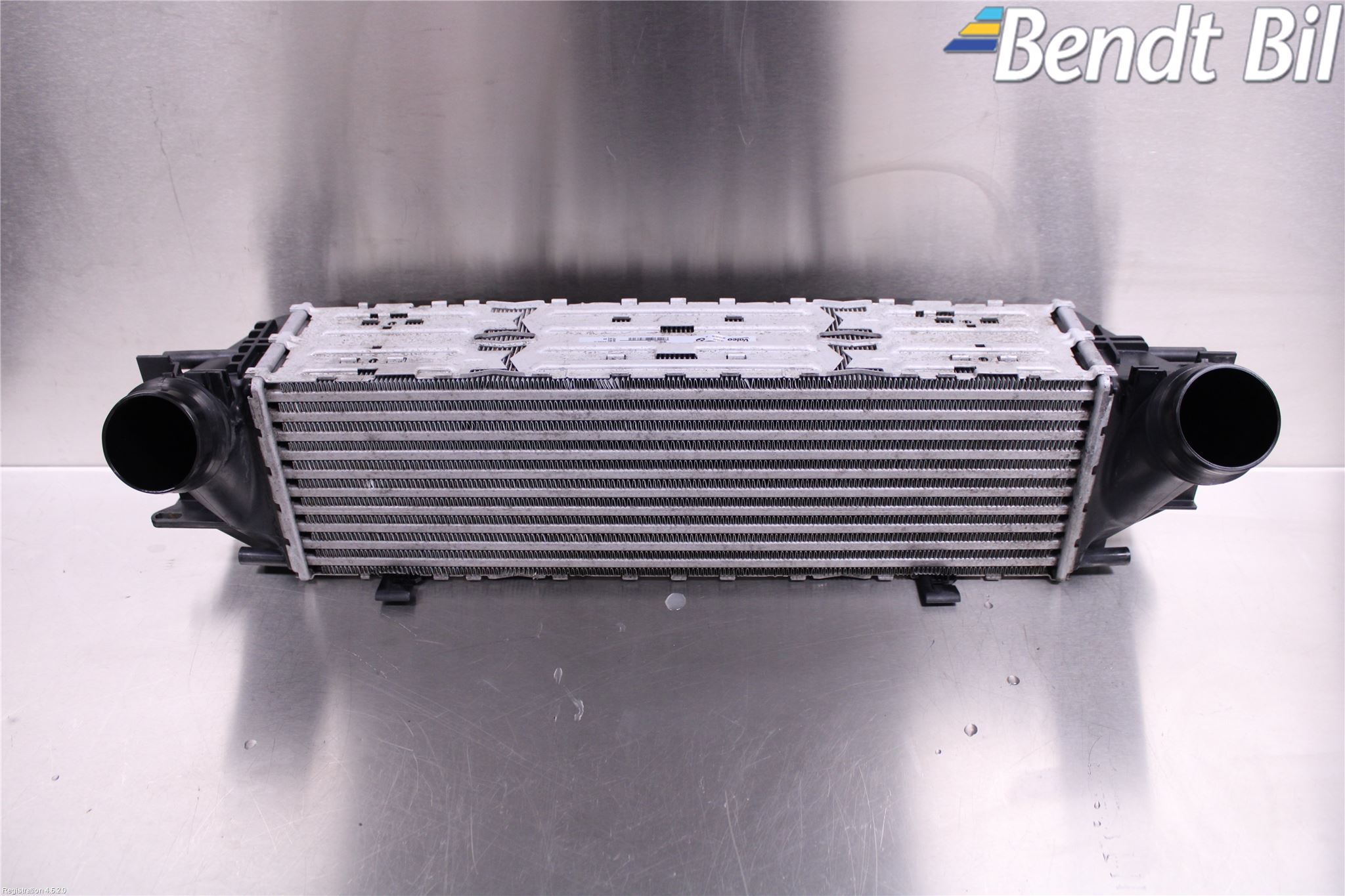 BMW 5 F10/F11/F18 09-17 Laddluft-Intercooler Kyl