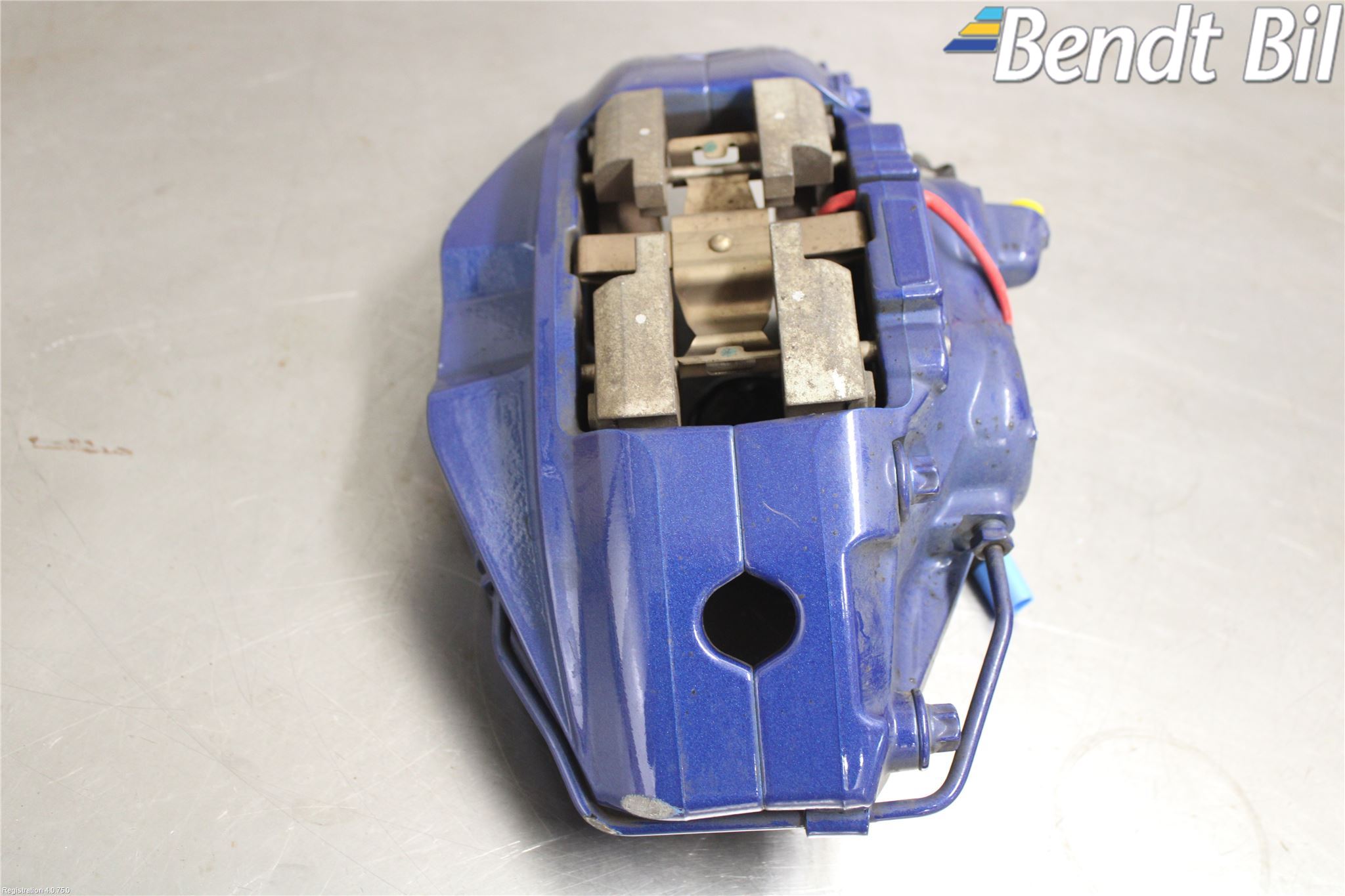 BMW 3 G20/G21/G80/G81 19- Bromsok Fram Vänster