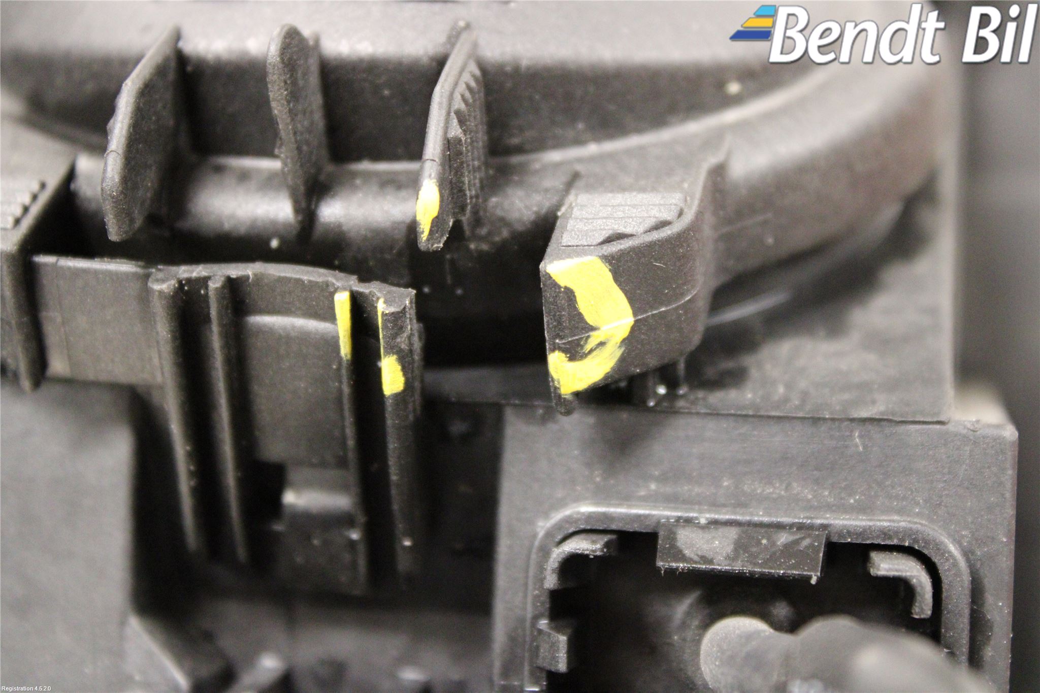 BMW 7 E38      93-01 Strålkastare Vänster