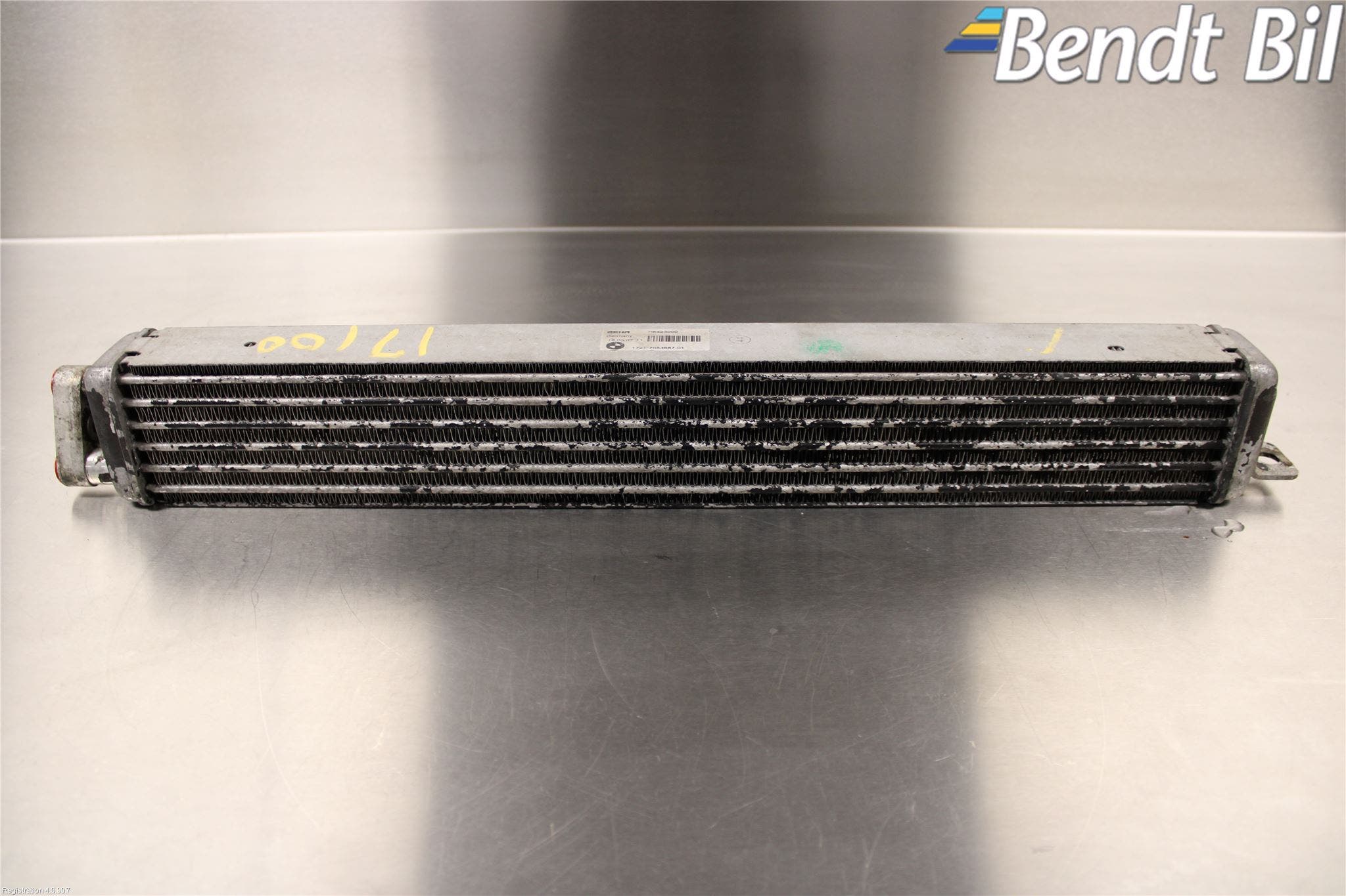 BMW 7 E65/66 00-08 Oljekylare Motor