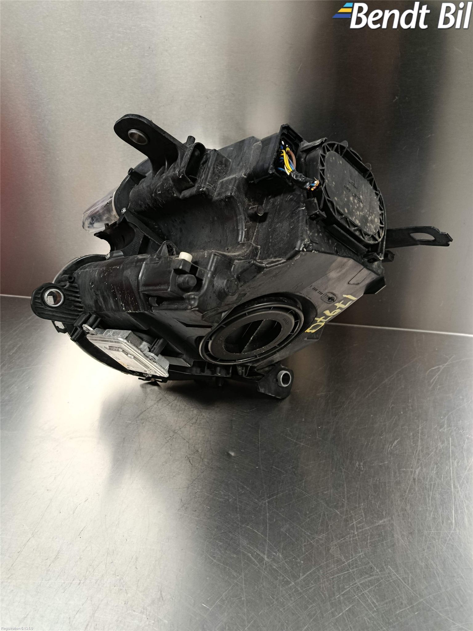 Mini COUNTRYMAN R60 11-16 Strålkastare Höger