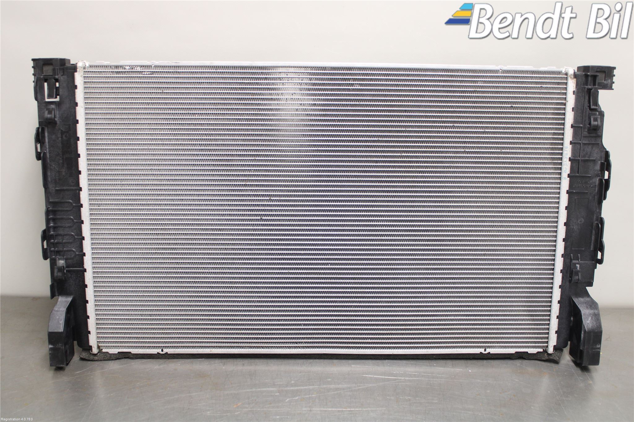 BMW 5 G30/G31/F90 17-23 Kylare Aut