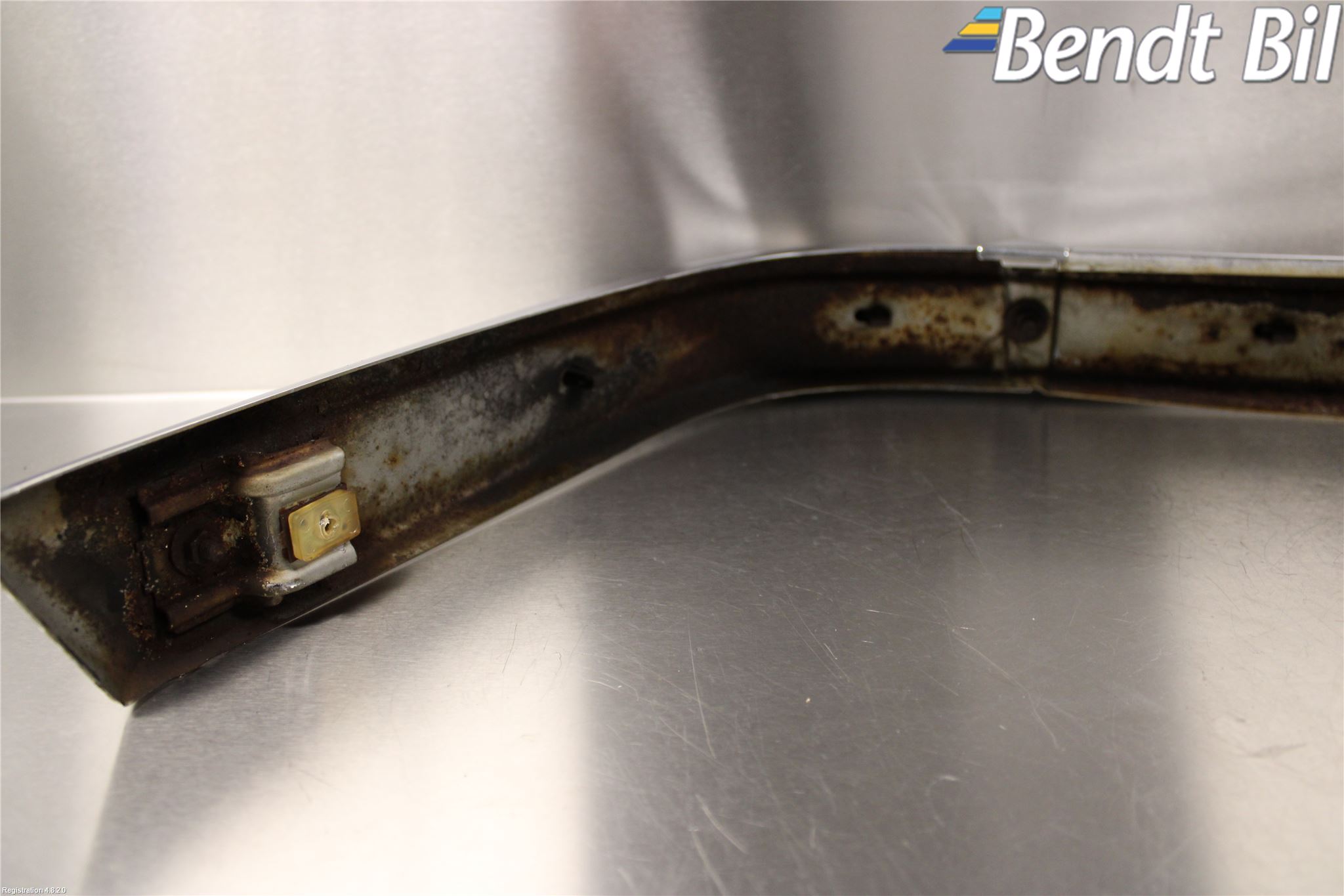 BMW 5 E28      81-88 Stötfångare Fram