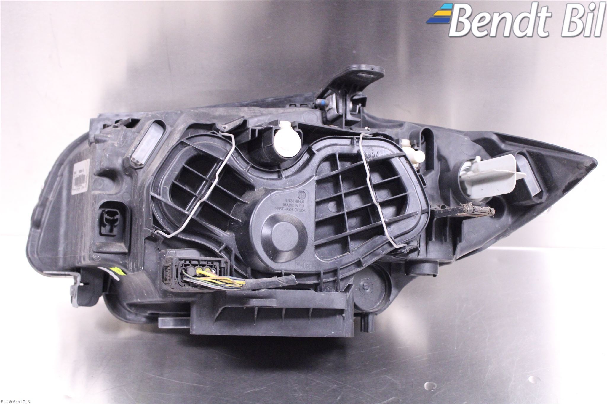 BMW 1 E87/81 5D/3D 03-11 Strålkastare Höger