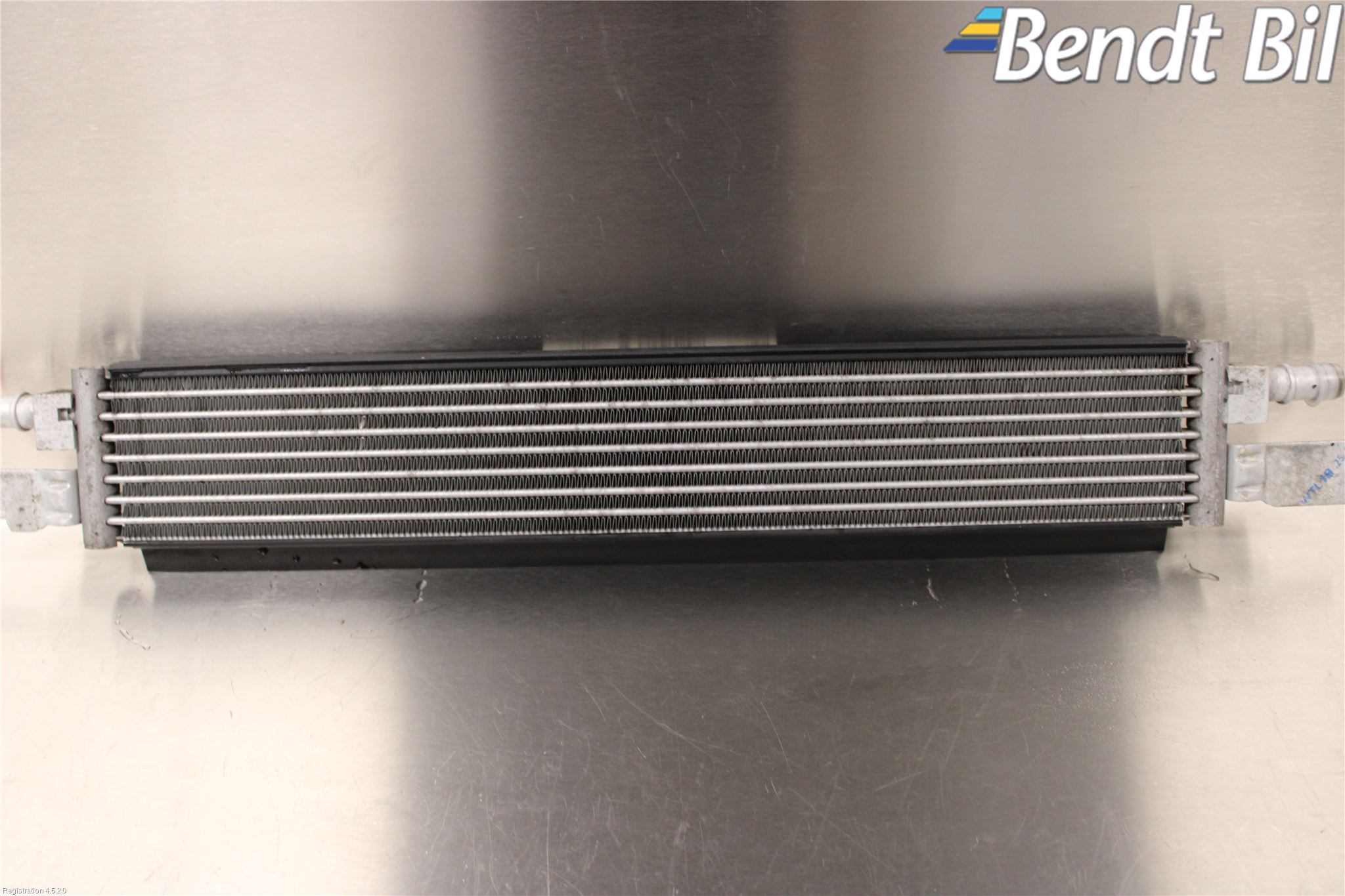 BMW 3 G20/G21/G80/G81 19- Oljekylare Automat